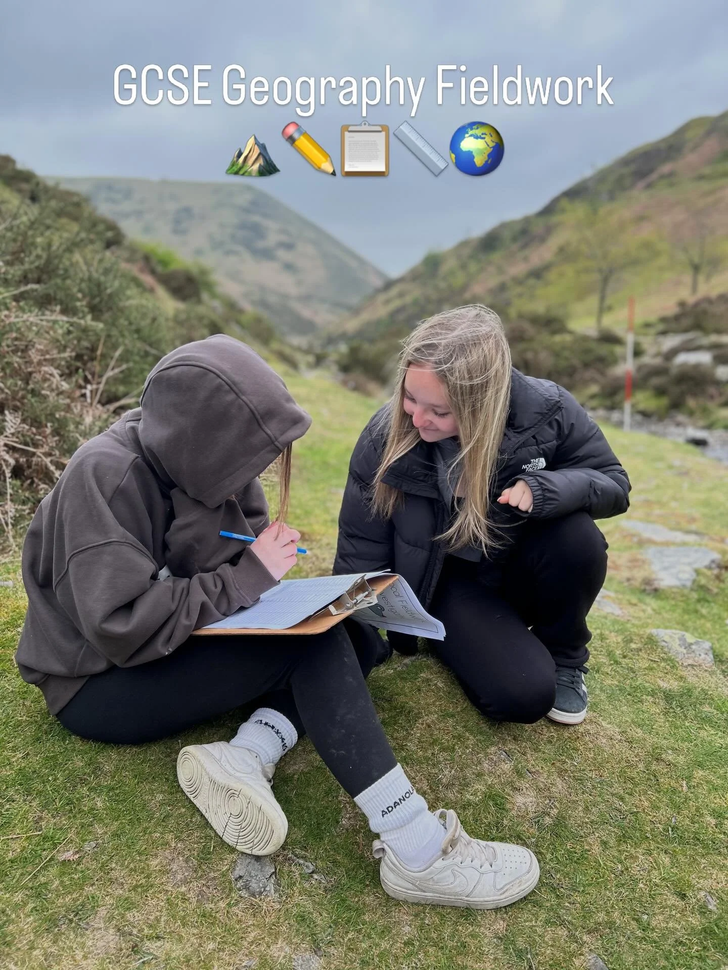 A chilly but adventurous day for two of our GCSE Geography classes as they headed to Carding Mill Valley on the Long Mynd to investigate changes that occur in rivers downstream. An invaluable experience that will support them with their Geographical 