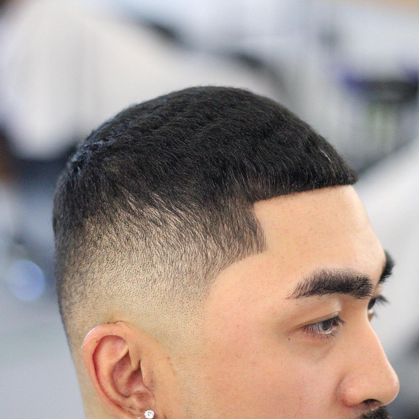 🌊 Dem Asian Waves 🌊 
&bull;
&bull;
Going through the archives.
Honestly can&rsquo;t wait to get back into the shop ... 
The Clients, the MBS family, friends &amp; family. Missin you all 🙏🏽❤️ #2021 #AnewYear #growthmindset #MINDBODYSOUL
