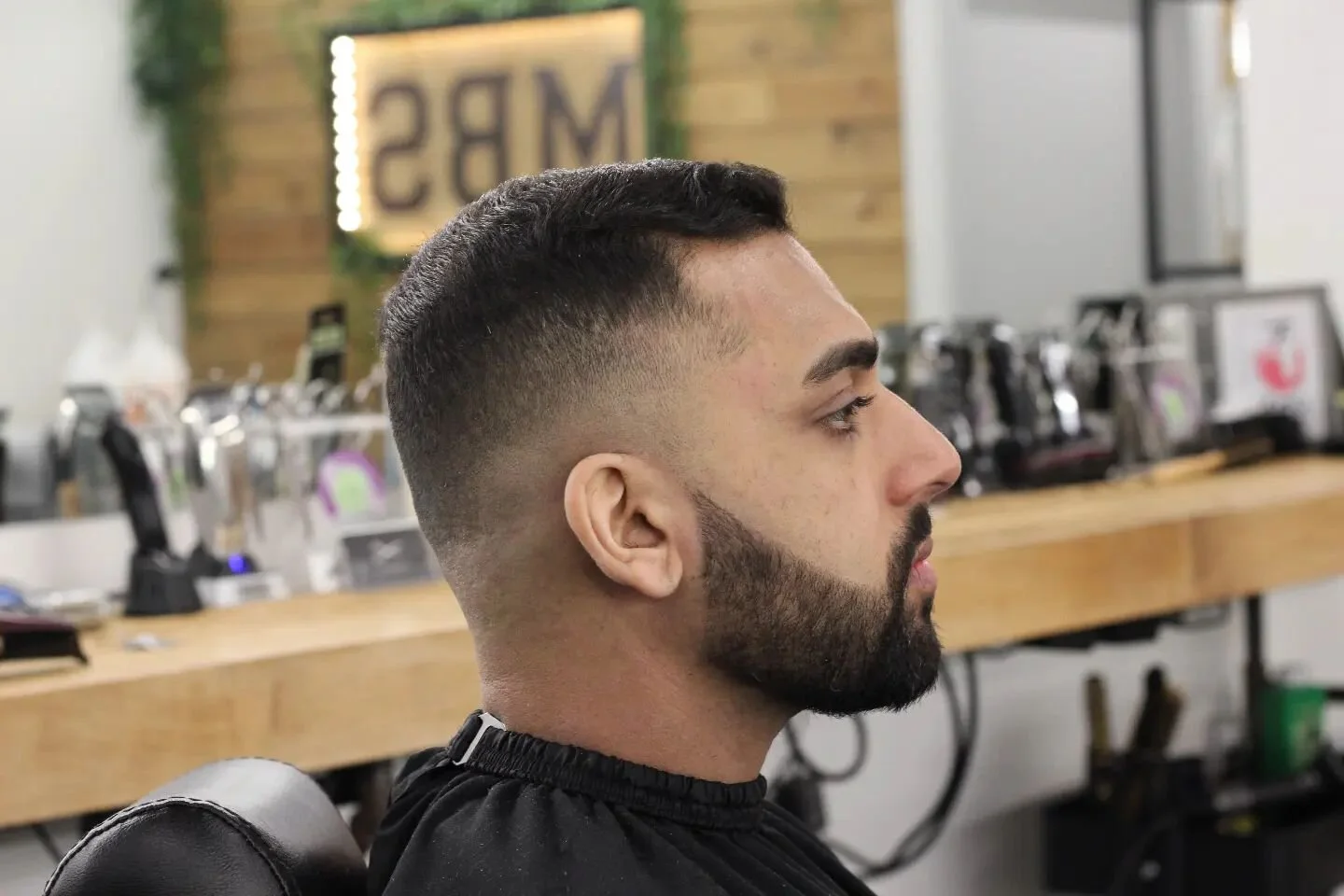 People who want to see you win will help you win 💯
-
-
-
#mindbodysoul #mbs #mbsbarbershop