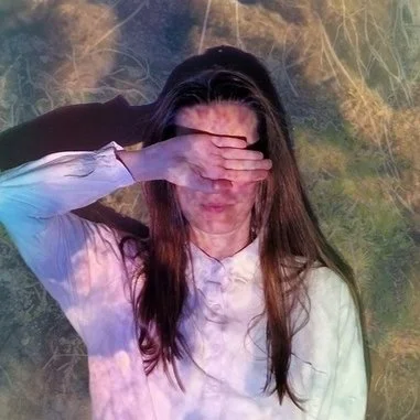 Sophie J Williamson