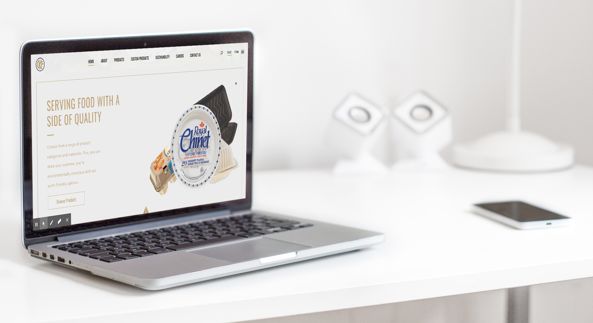nordwood-themes-Cli7eZZzfyM-unsplash.png