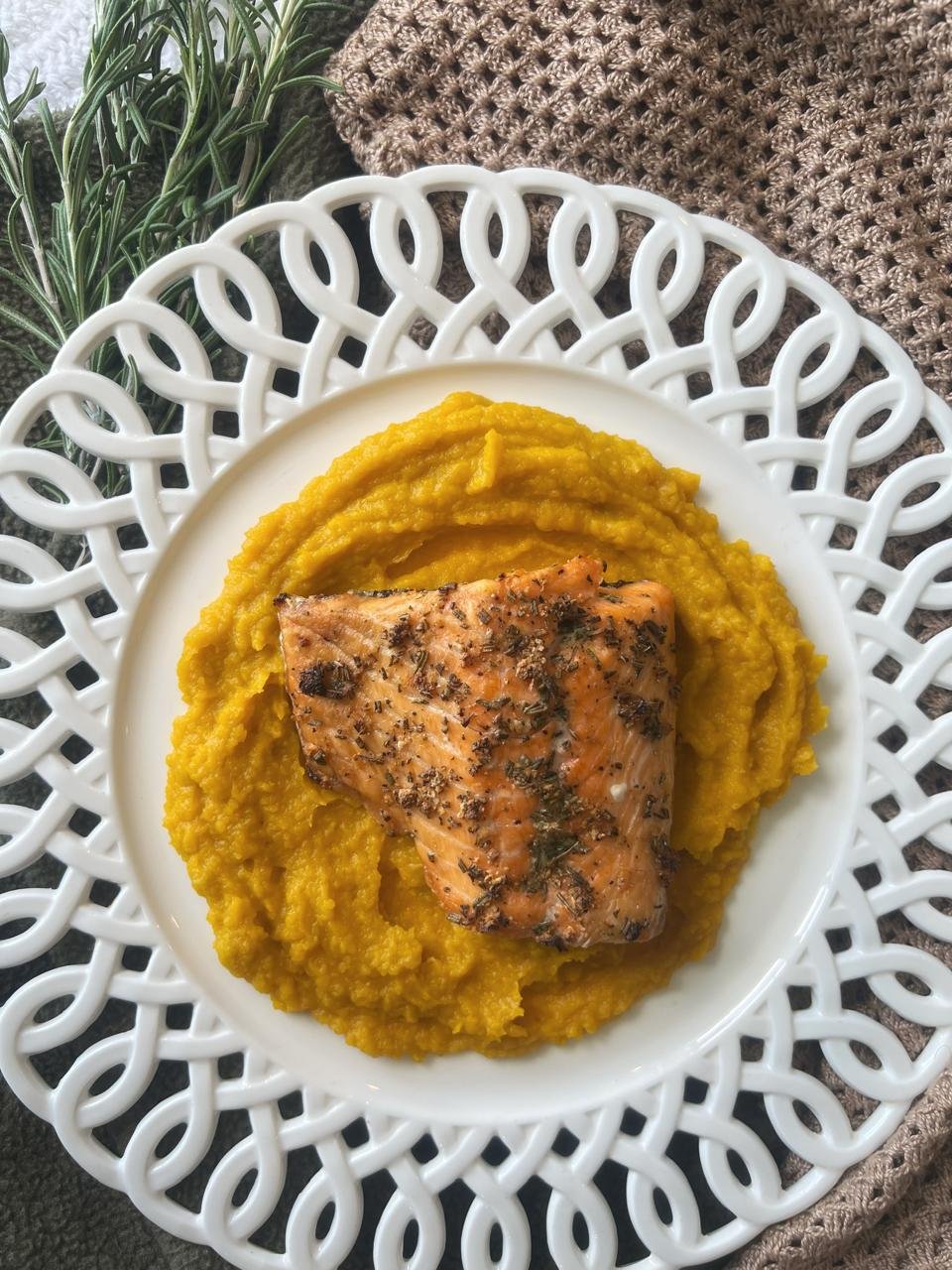 Salmón con Romero y Jengibre