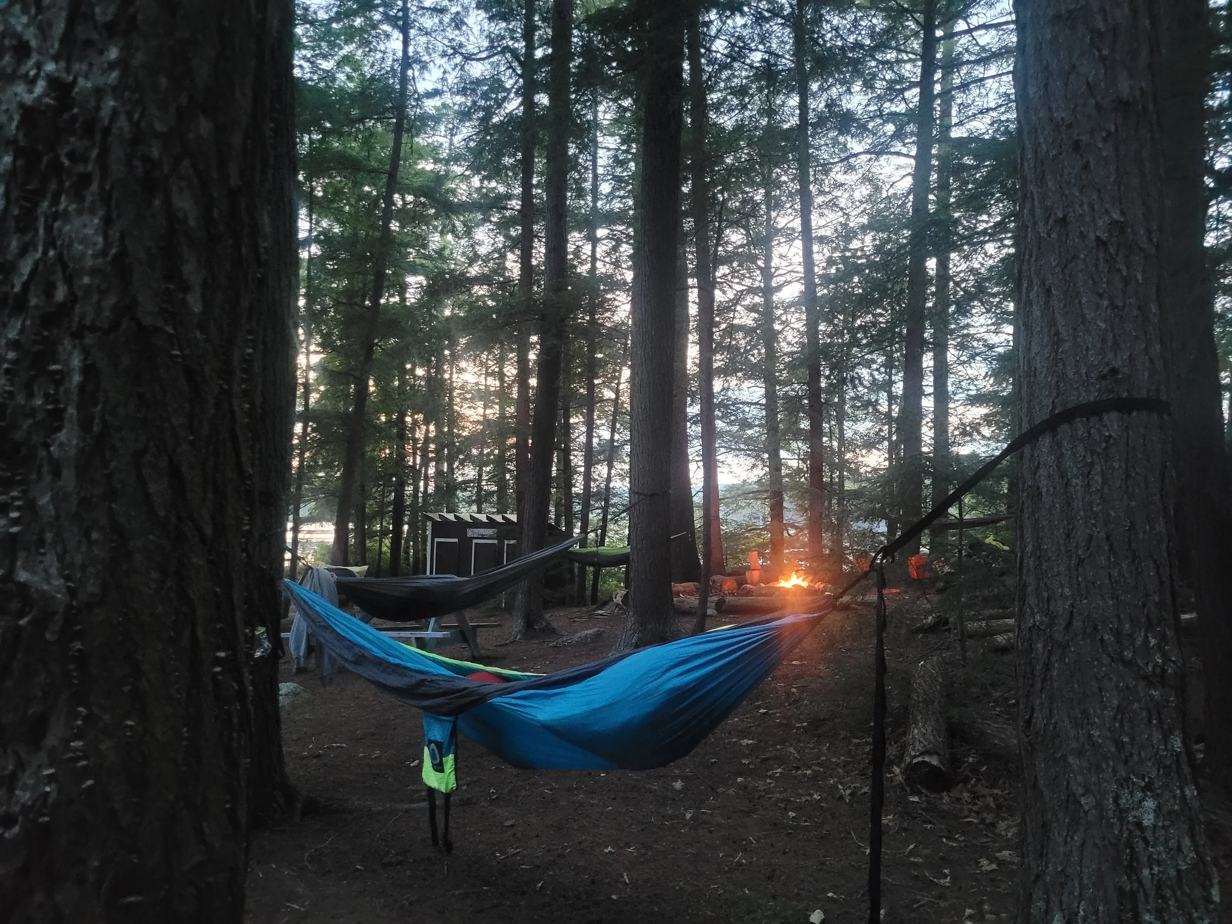 2026WaterfrontHammocksTreesChangingRoomsSunsetFirePit20260727_202559-X5 (2).jpg