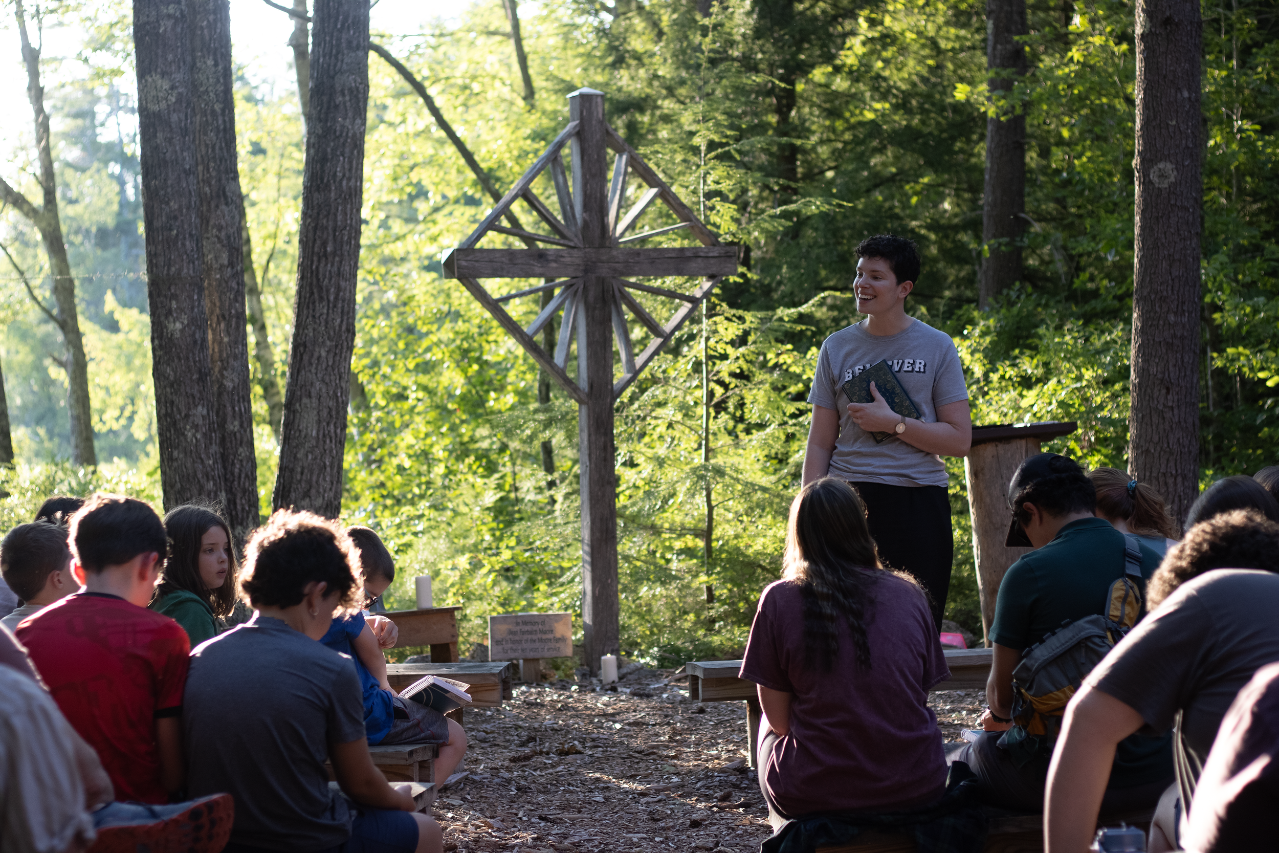 2026OutdoorChapelChaplainCampersReadBibleCelebrationCross_MG_8523-X5.png