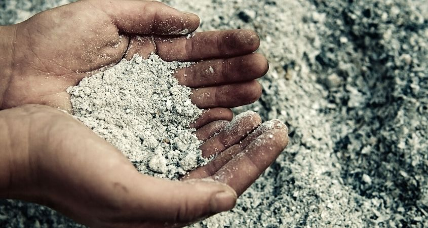 What's Left Over: A Meditation on Ashes — Earth and Altar
