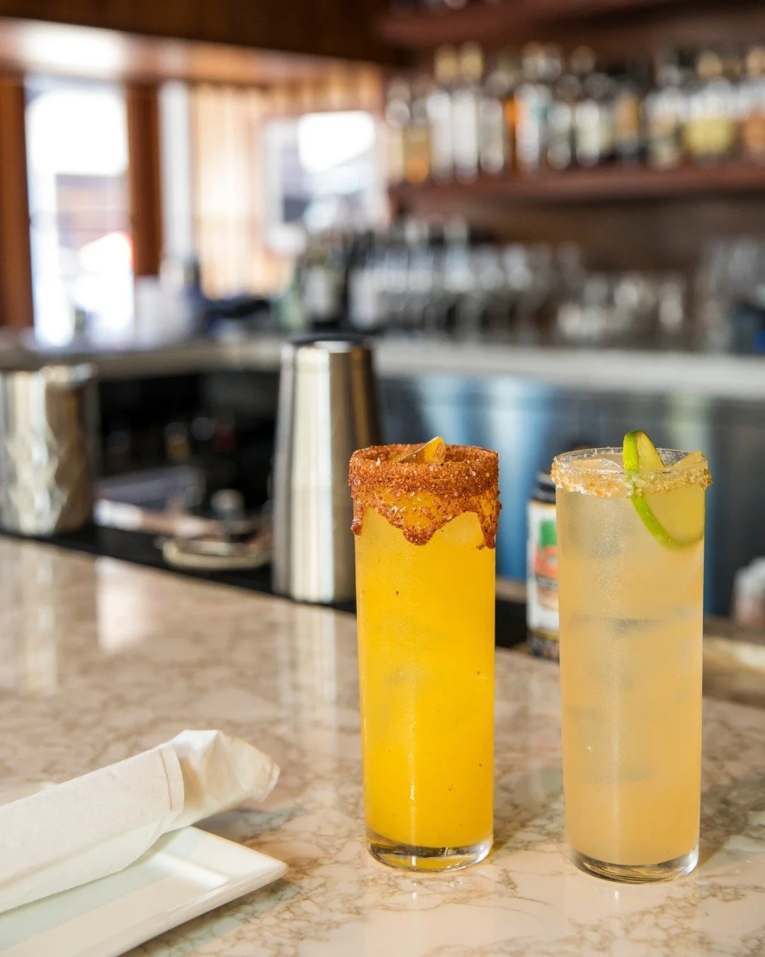Drinks tonight, anyone? Tag who you want to share cocktails &amp; tapas with below🍹👇
