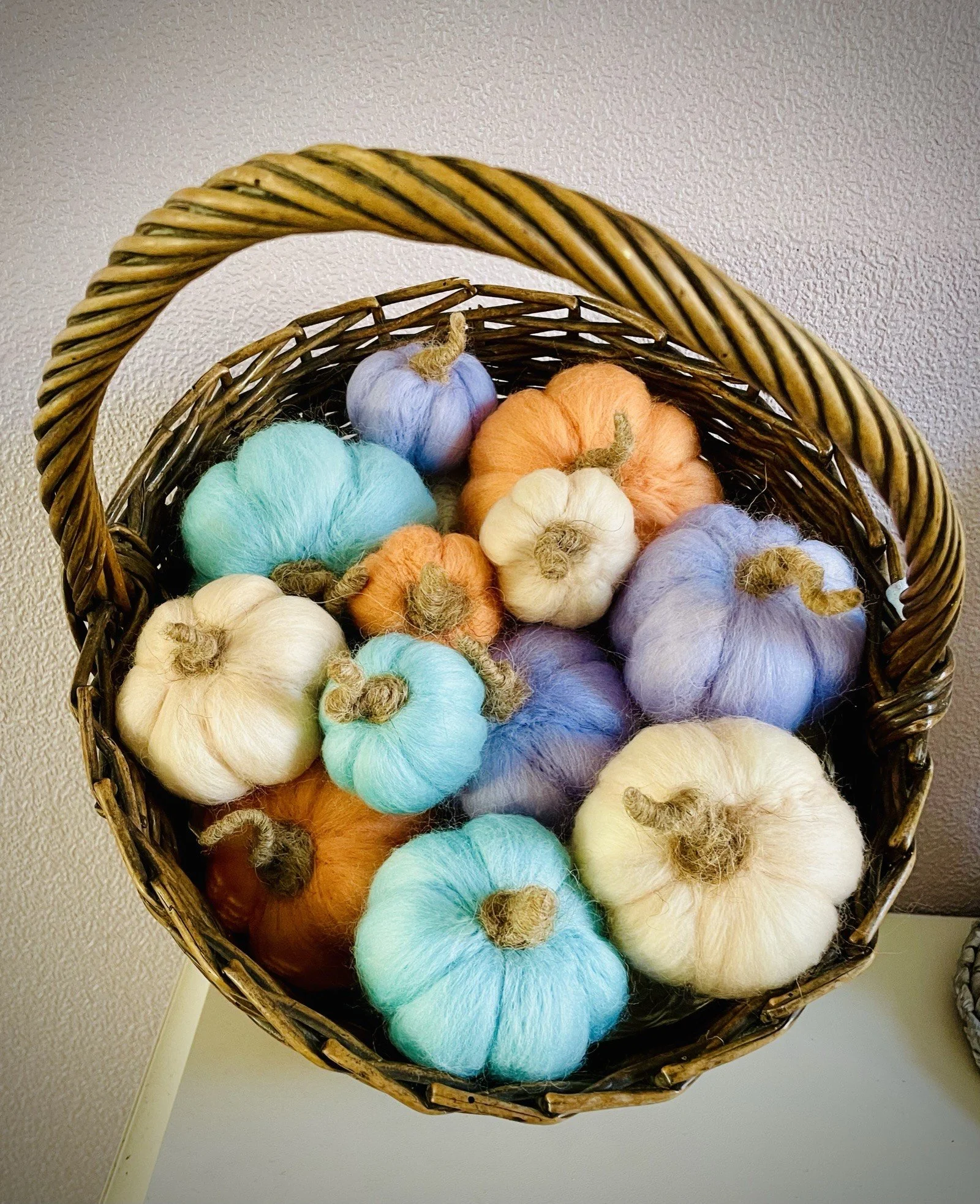 NEEDLE FELTING for beginners with Isca Felts 