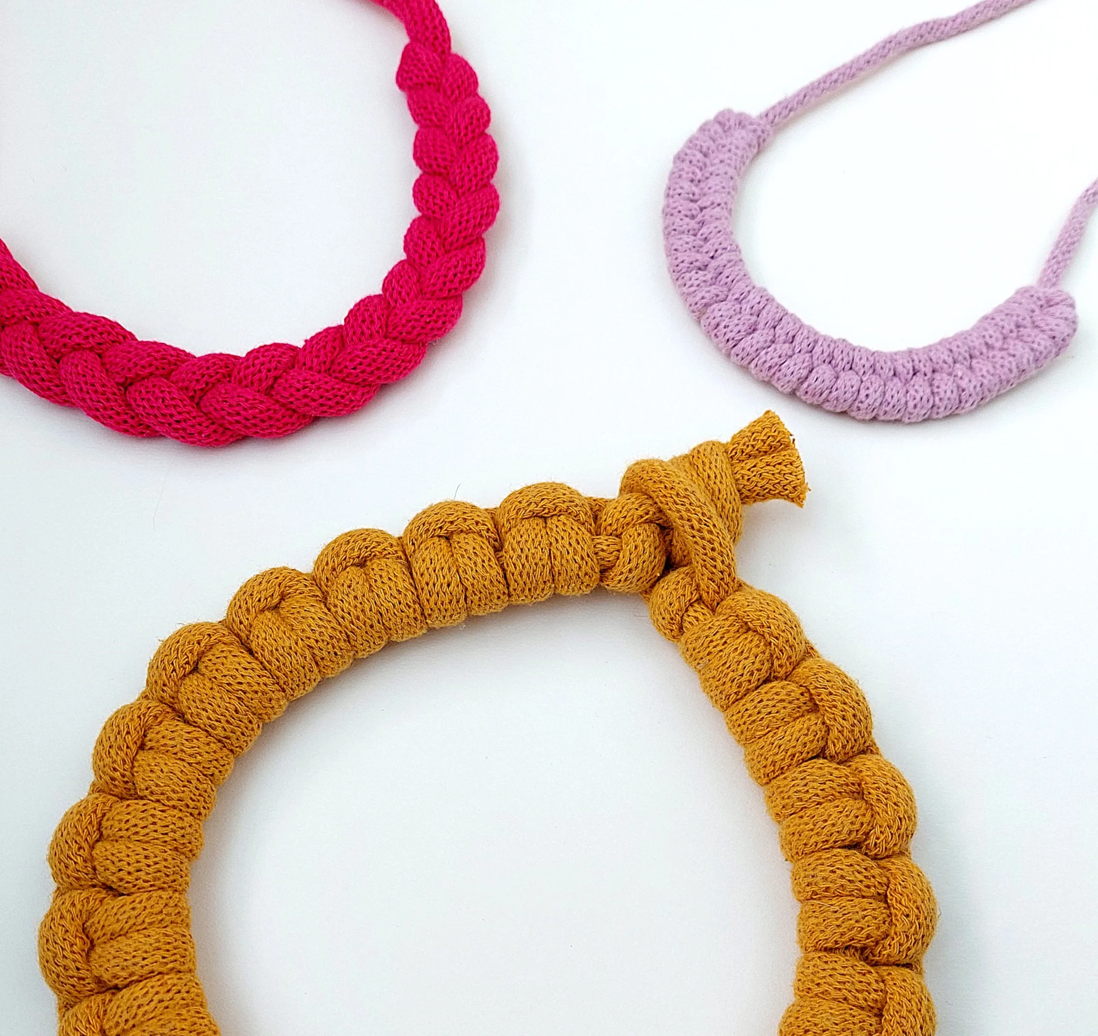 MACRAME NECKLACE WORKSHOP