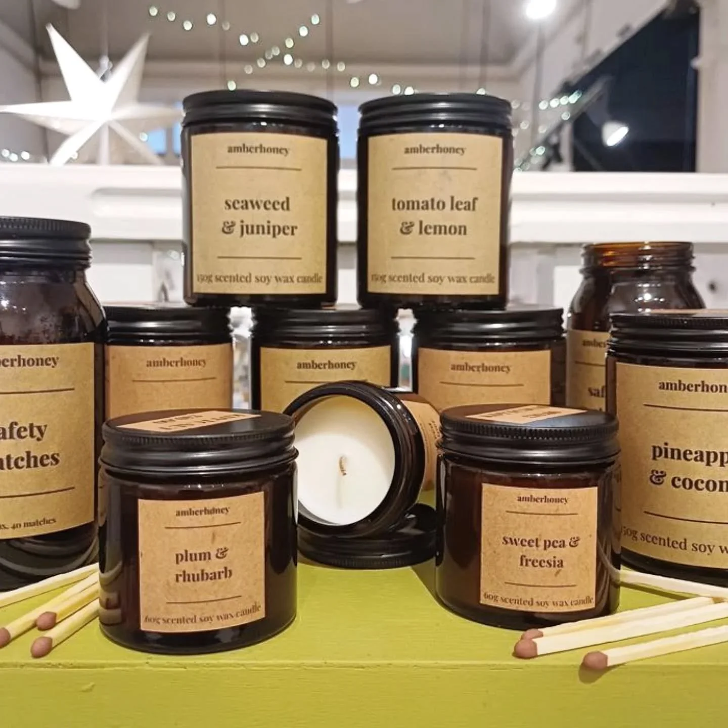 NEW! NEW! NEW! Check out these amazing and unusual scent combos 

Welcome @amberhoneycandles and their inspired range of fragranced candles. Made from soy wax, handpoured in Dartmouth, Devon ☀️ These make a really thoughtful and cool gift

#handmadei