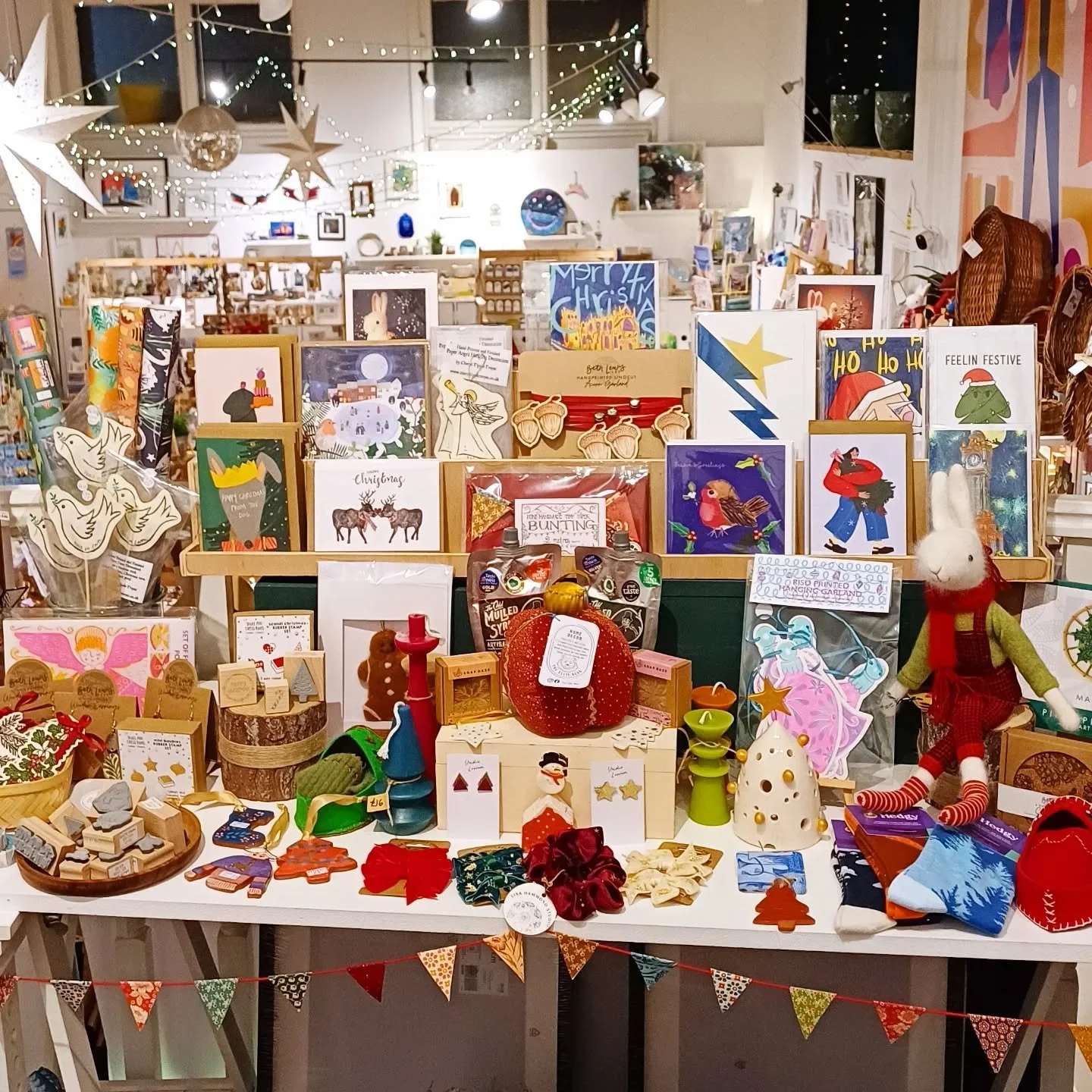 Xmas Mart! ⭐️🎄

#exeterindependent 
#shopindependent 
#independetartist 
#exeterphoenix 
#makersgonnamake 
#makermartexeter 
#gandystreetexeter 
#inexeter