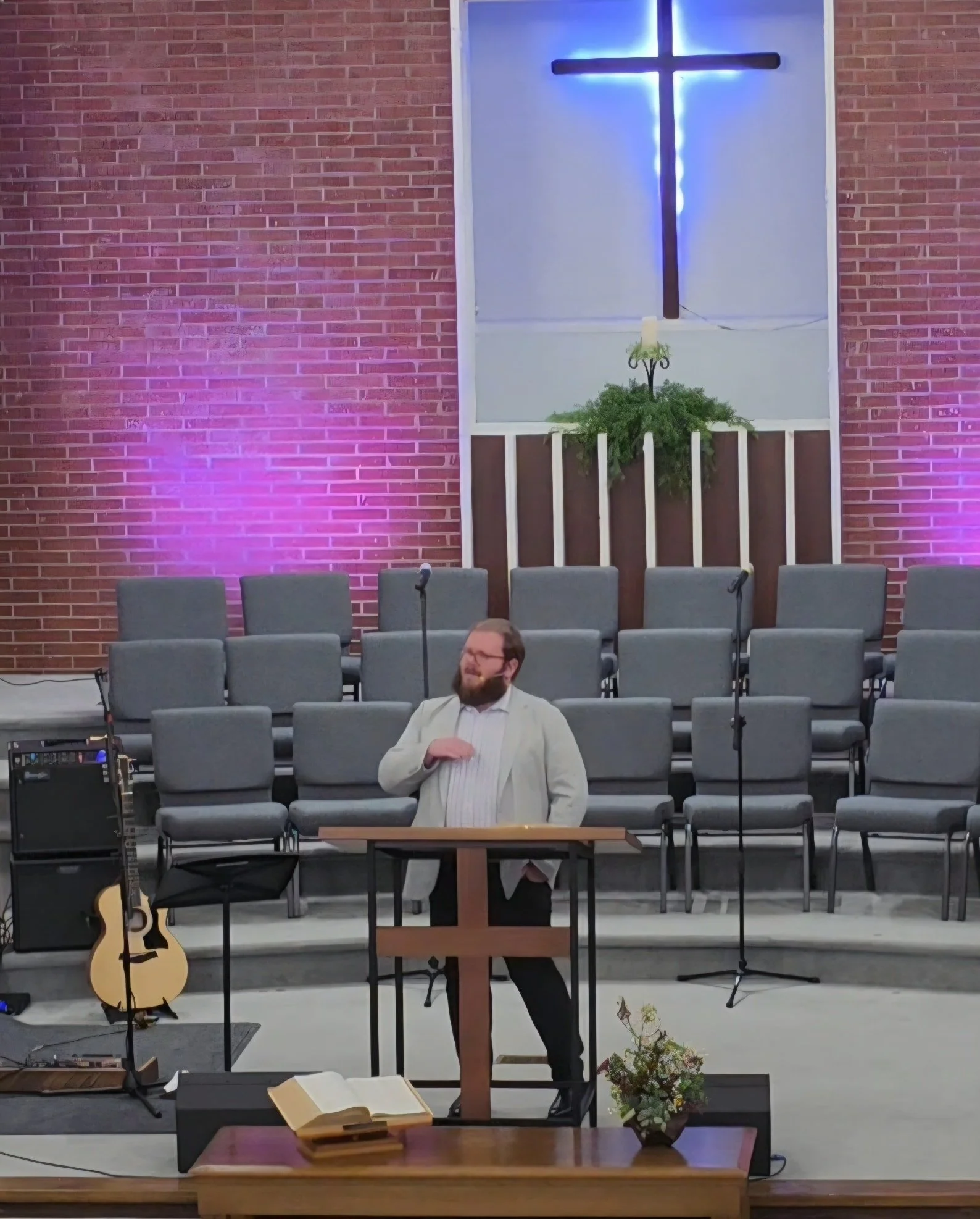 We're ready to worship together this weekend and you&rsquo;re invited.

Missed last Sunday? Catch up online at mountcarmelavl.org/ecclesiastes and come ready to worship with us.