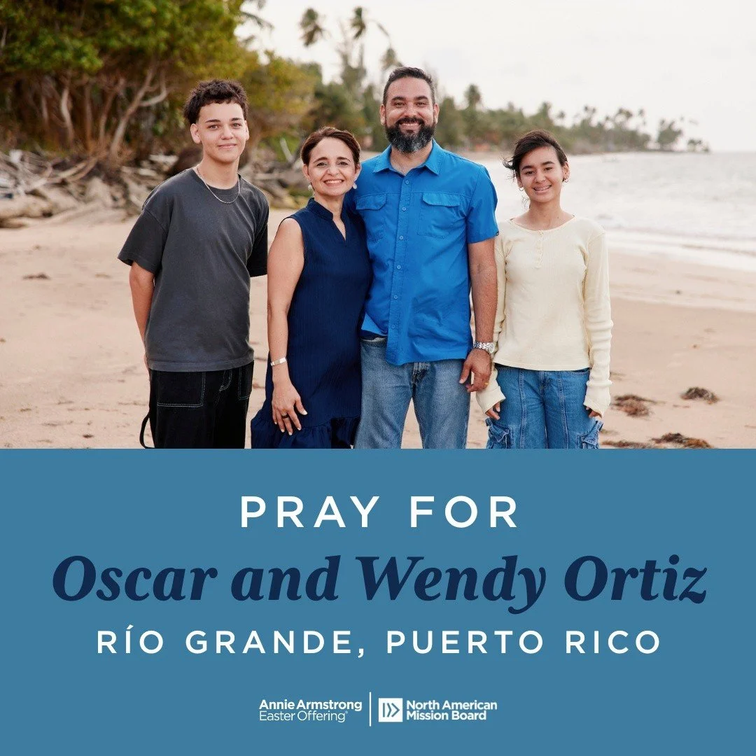 WEEK OF PRAYER DAY 7

Oscar &amp; Wendy Ortiz started Iglesia Bautista Esperanza Eterna knowing one church wouldn&rsquo;t be enough. With 46,000 people and almost no gospel witness in their community, they&rsquo;re already planting the next church in