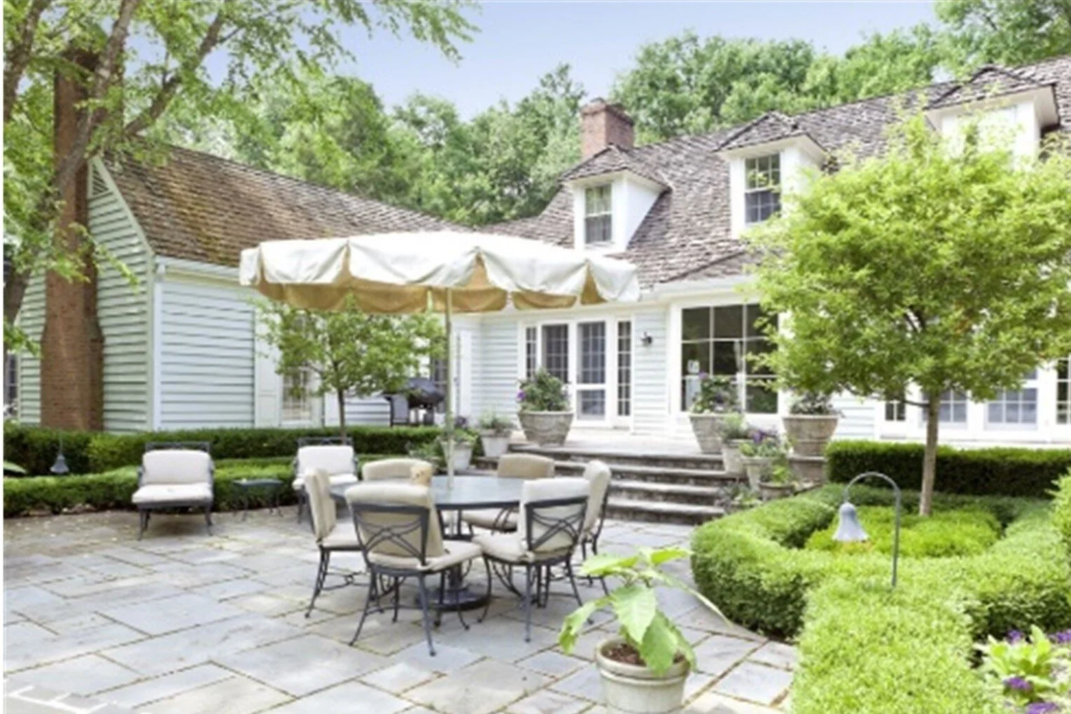 Slide4 - 4MP Web.jpg