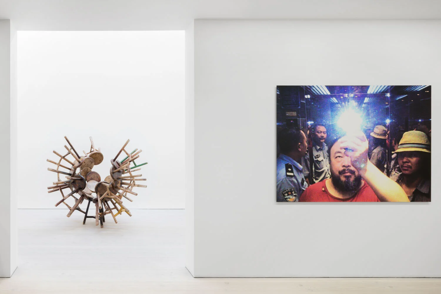 Angel Gil Galerie Forsblom Ai Weiwei 144.jpg