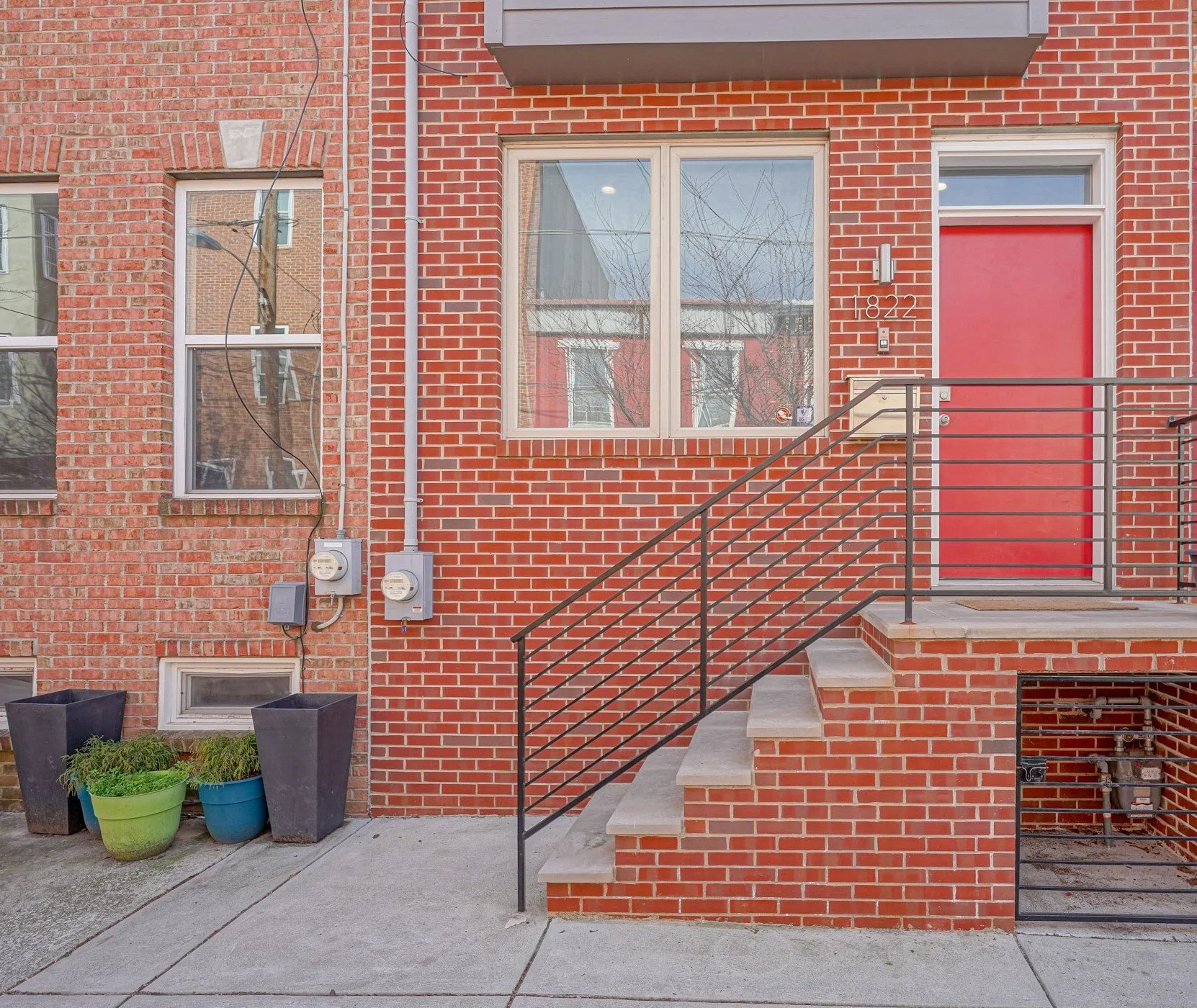 1822 Titan Street