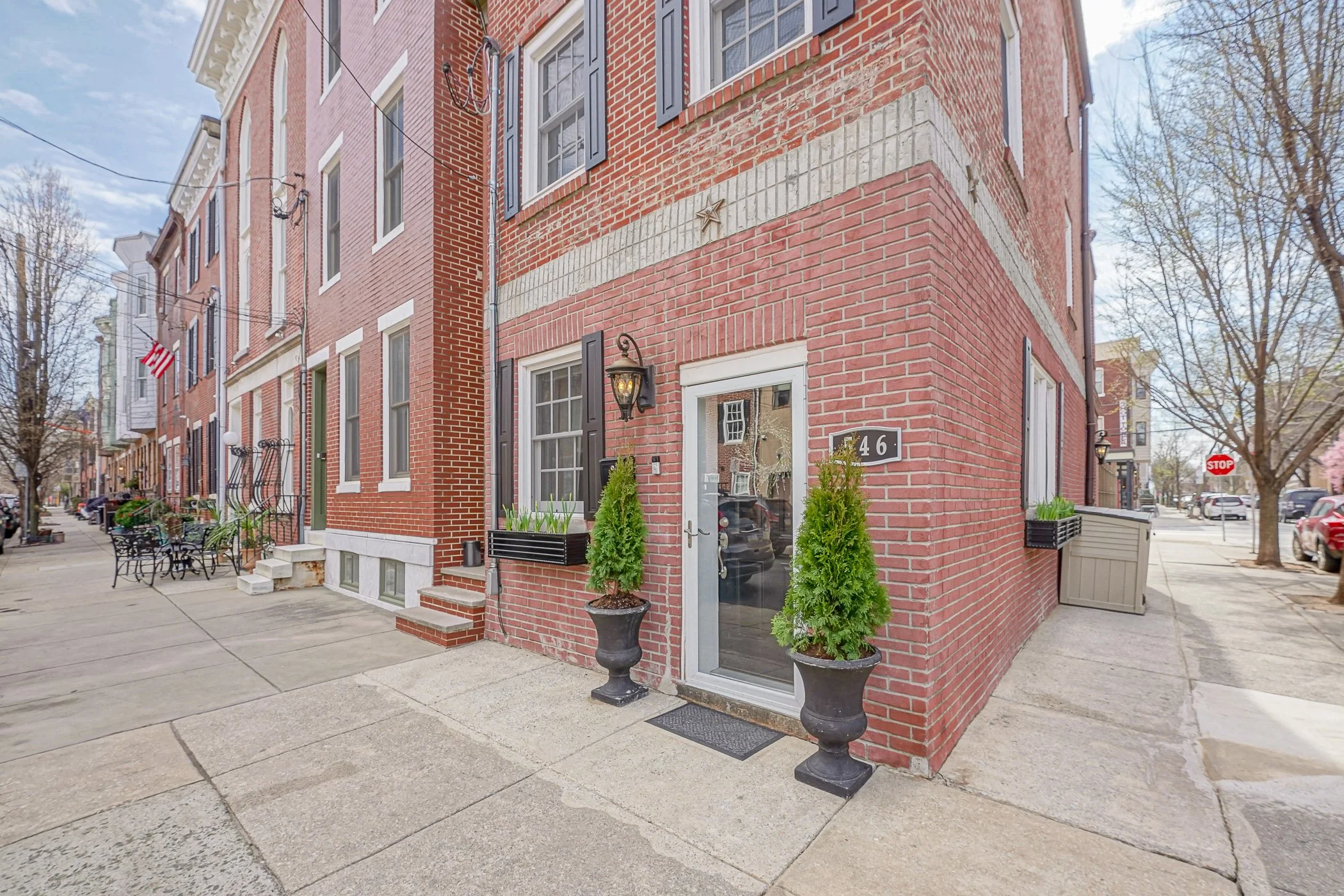 546 Queen Street
