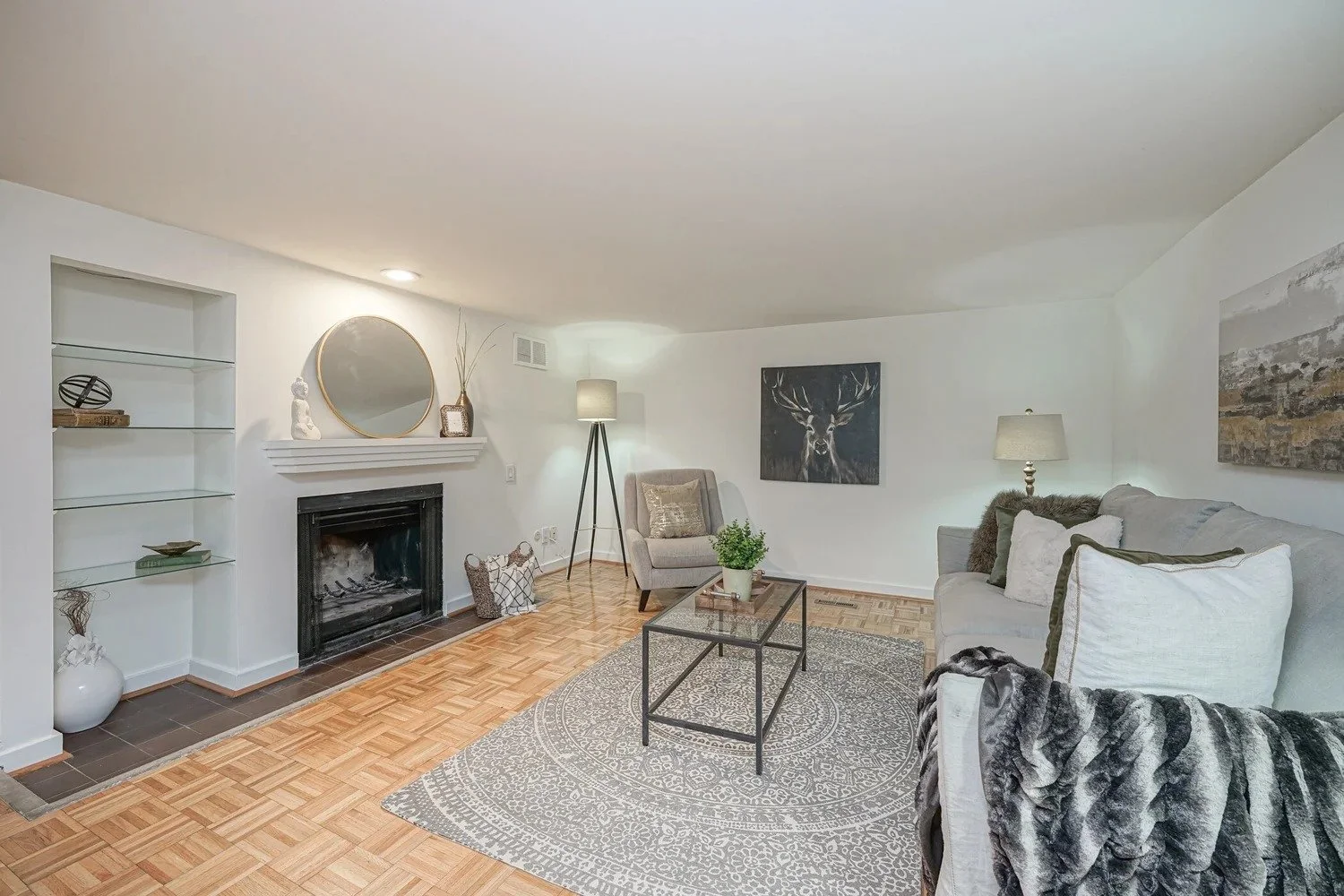Sold | 828 Lombard Street #B | Washington Square West