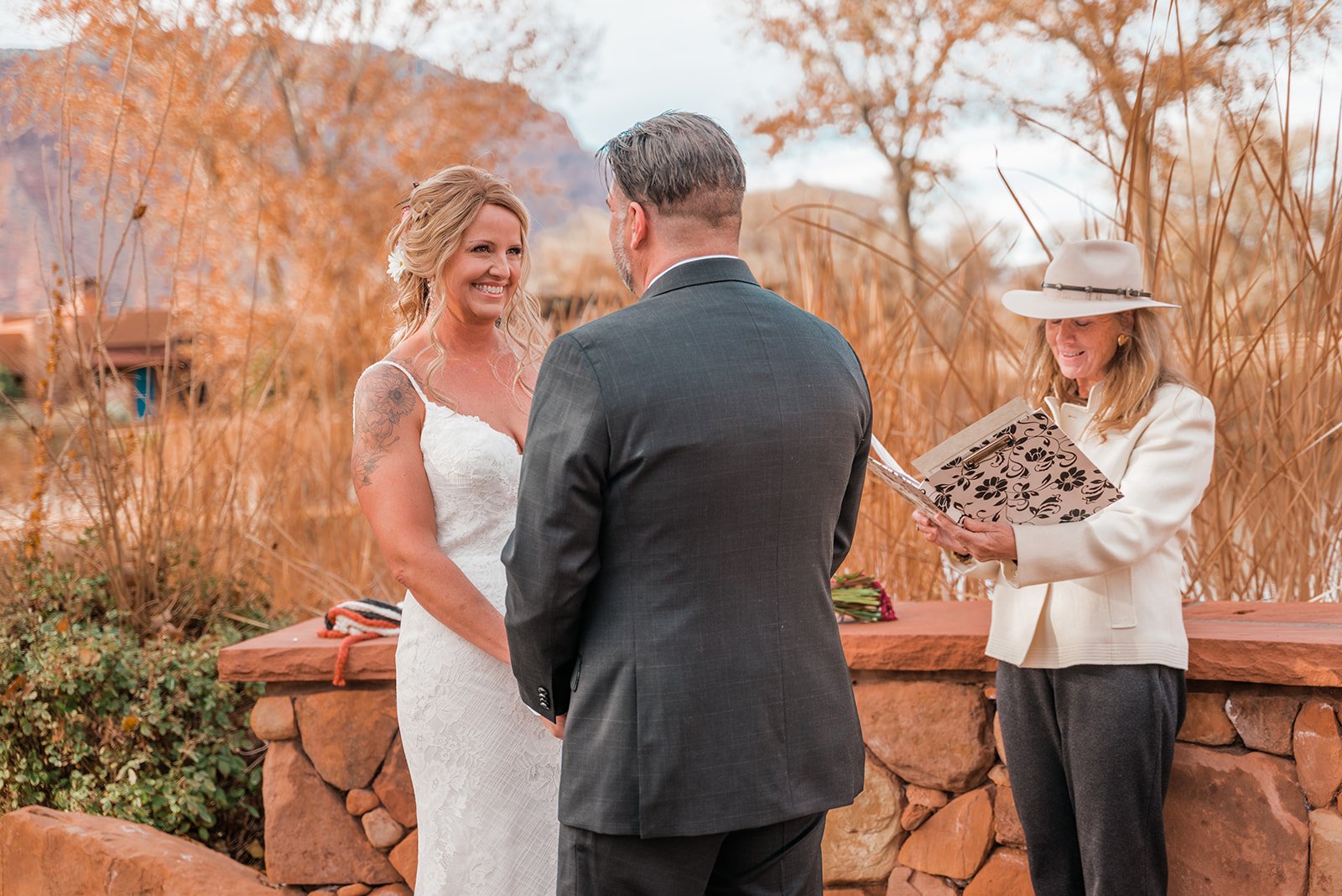 gateway-winter-elopement-moab_0088.jpg