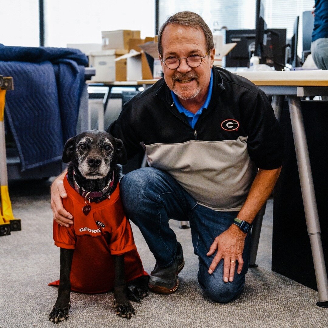 Happy (almost) Halloween! Earlier this month we got our office together on a beautiful fall day for a delicious cookout on the @biggreenegg. Food, friends and dogs in costume are always better when shared with good people! 🧡

#HappyHalloween #Slings