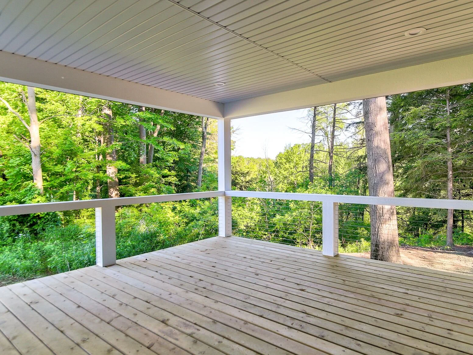 enclosed_deck_roof_outdoor_living_wood.jpg