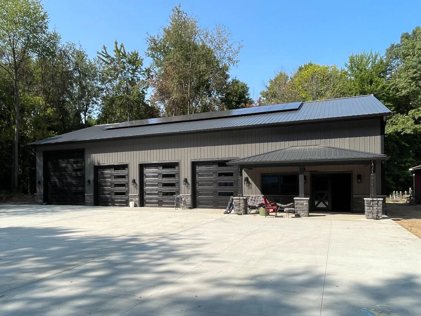 jansens_barn_exterior_finish.JPG