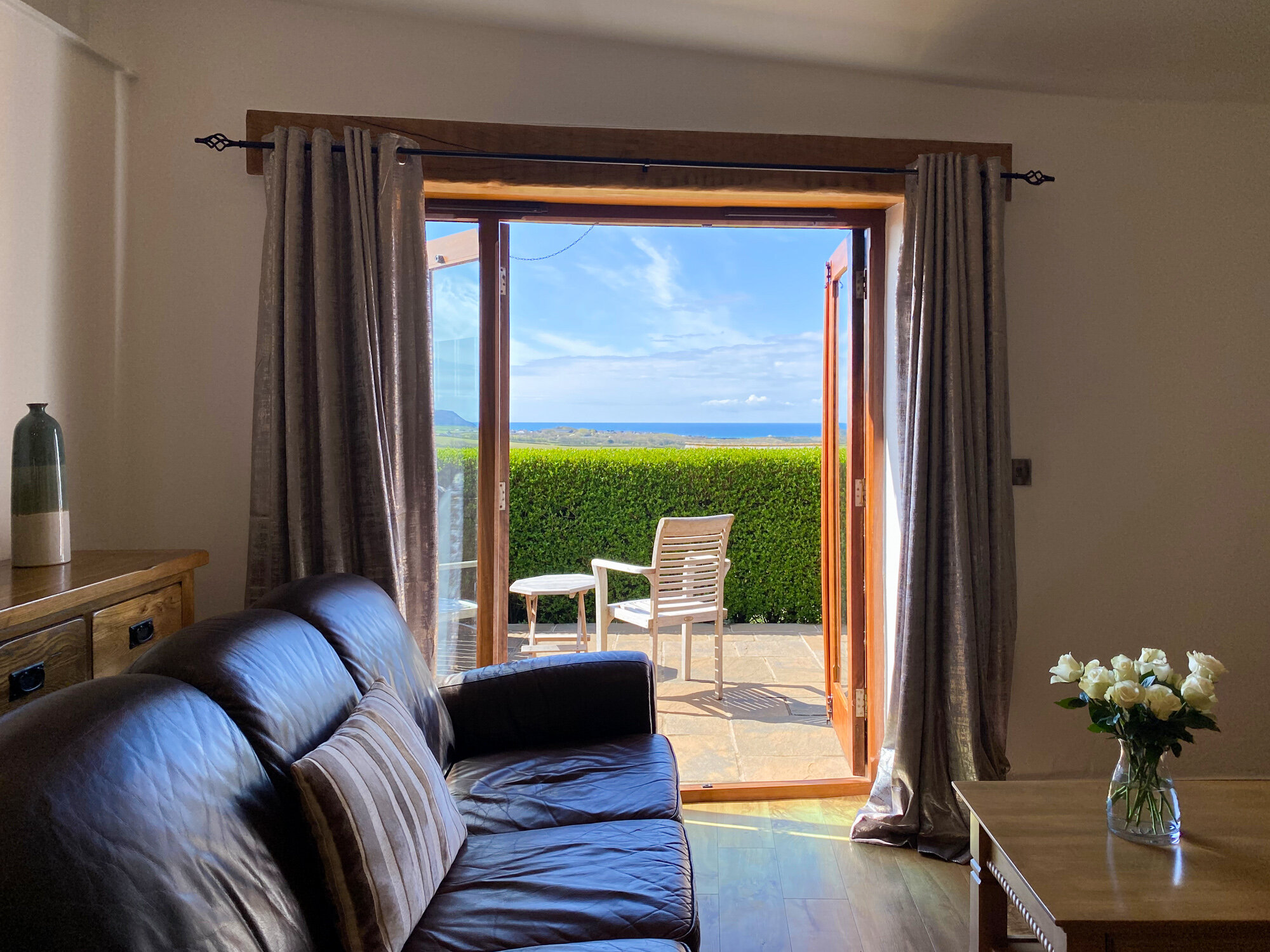 Sea views from Dewdrop Dairy barn conversion for two in Cornwall