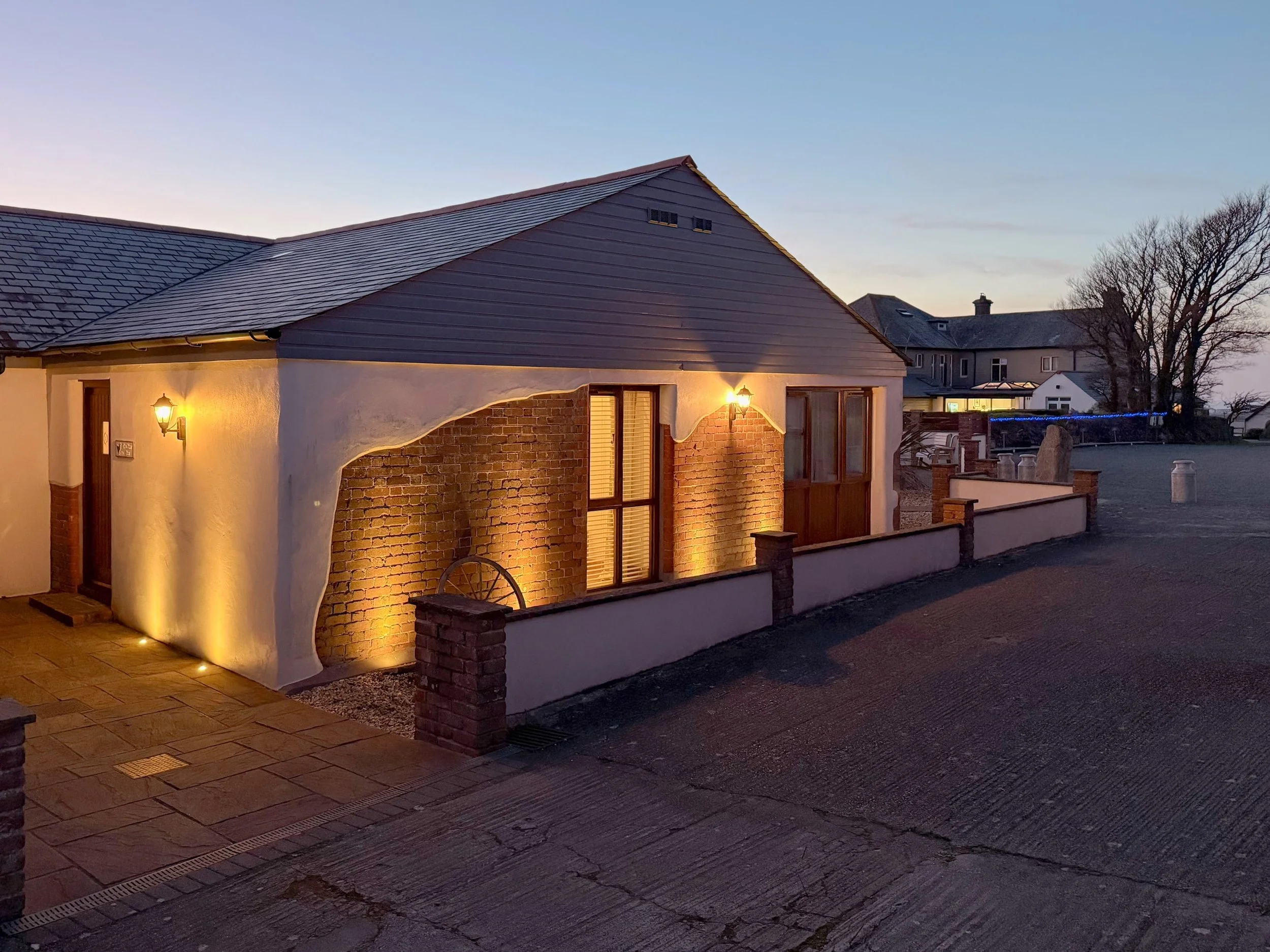 Nest Box at night with ambient lighting