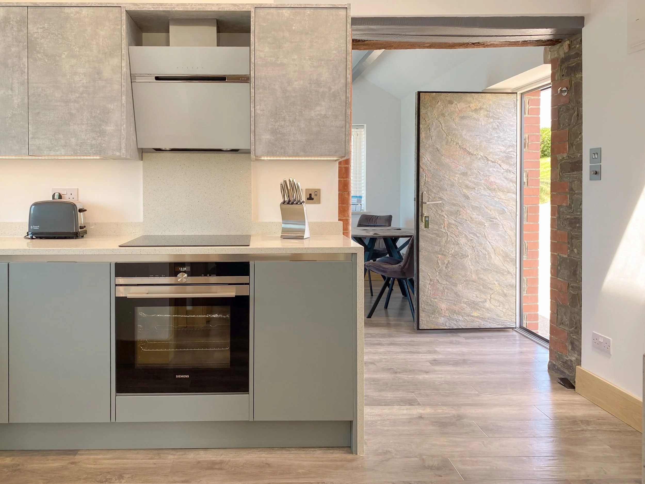 Woolbarn self-catering kitchen