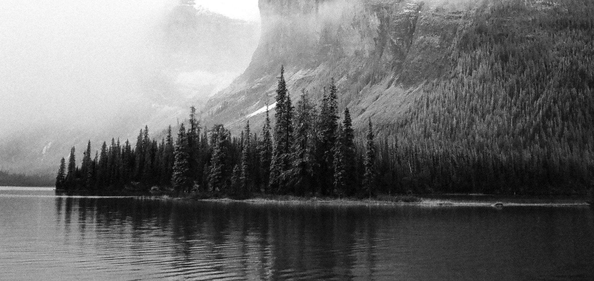 Maligne Lake - Jasper National Park - Alberta, Canada