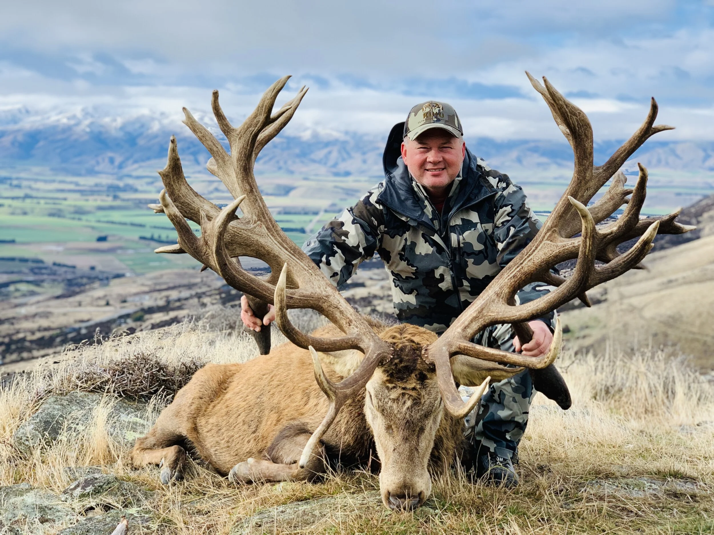 alpine deer backpack