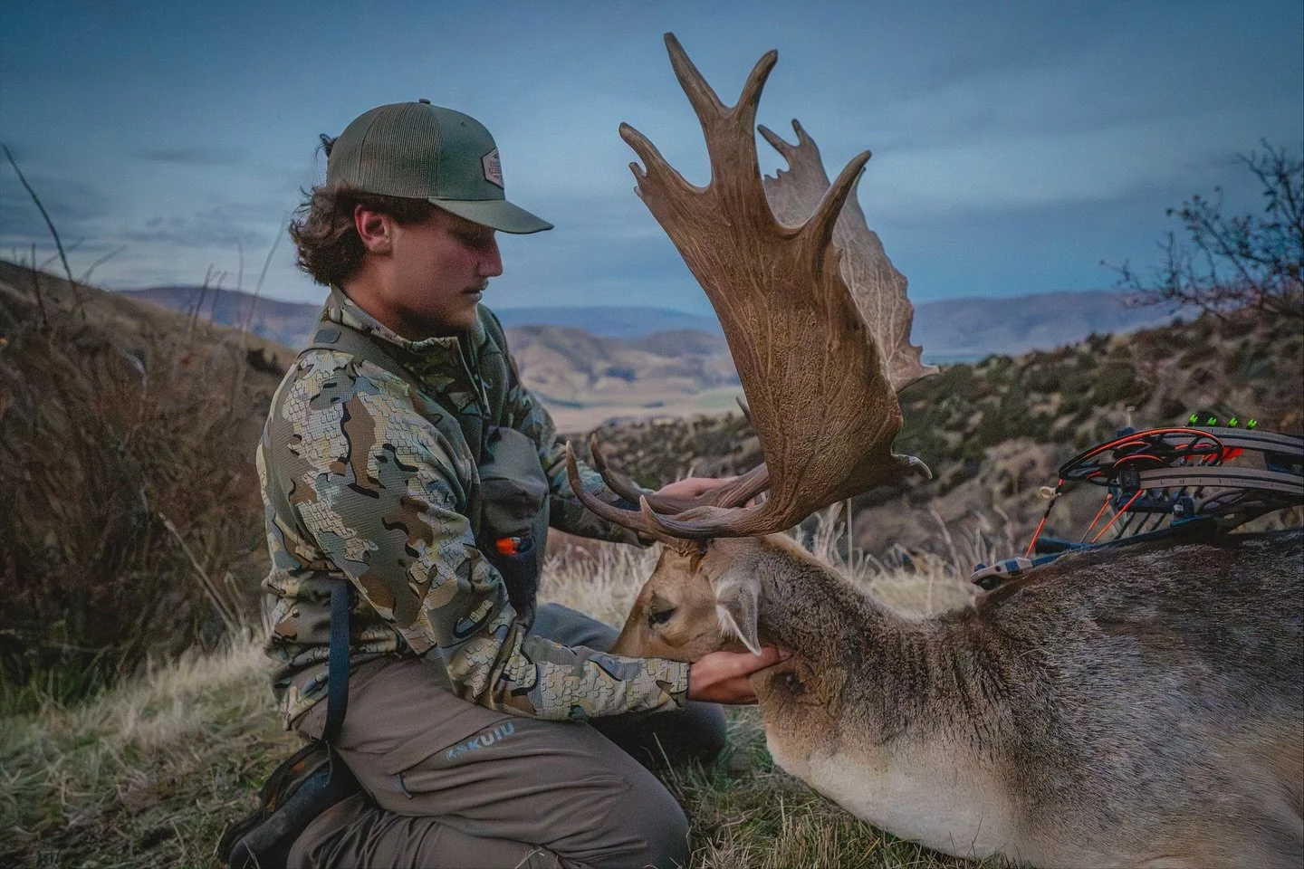 Chasing fallow deer around the New Zealand mountains and making it happen on this giant buck was truly unforgettable! @williewaldrip_ executed an epic shot with the bow across some wild terrain&hellip; watch his full spot-and-stalk hunt video on YouT
