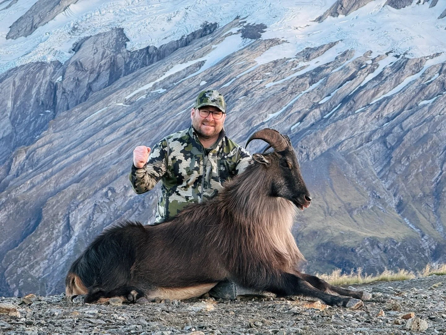 Tahr hunting in the Southern Alps of New Zealand is truly an unforgettable experience! 

Send us a message to learn more about hunting these incredible trophies in New Zealand, alongside red stag, fallow deer, chamois, and other species. 

#exclusive
