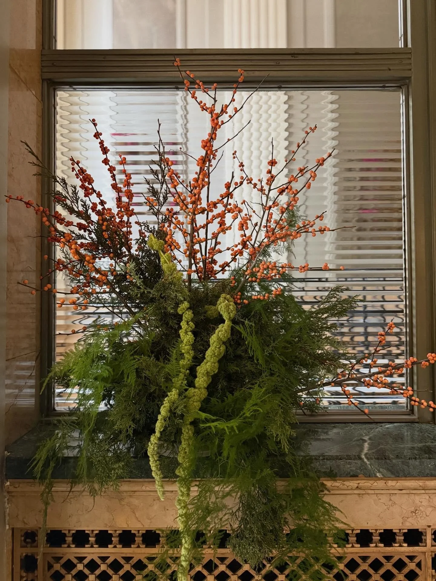 One more week till the holidays! @dineriviera is open till the 23rd and then resting till the 27th. Go and get that steak &amp; frites.