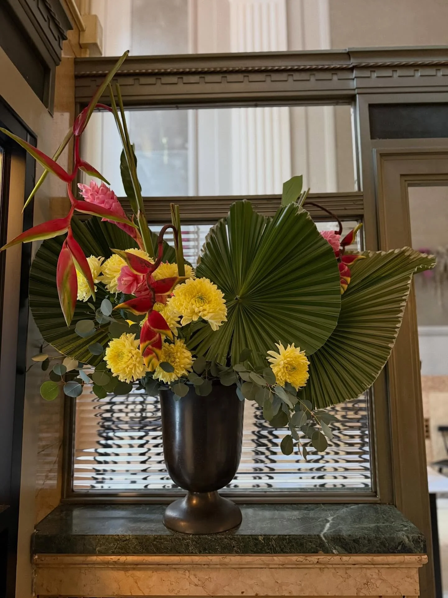 Some Exotic for today. @dineriviera 🩶