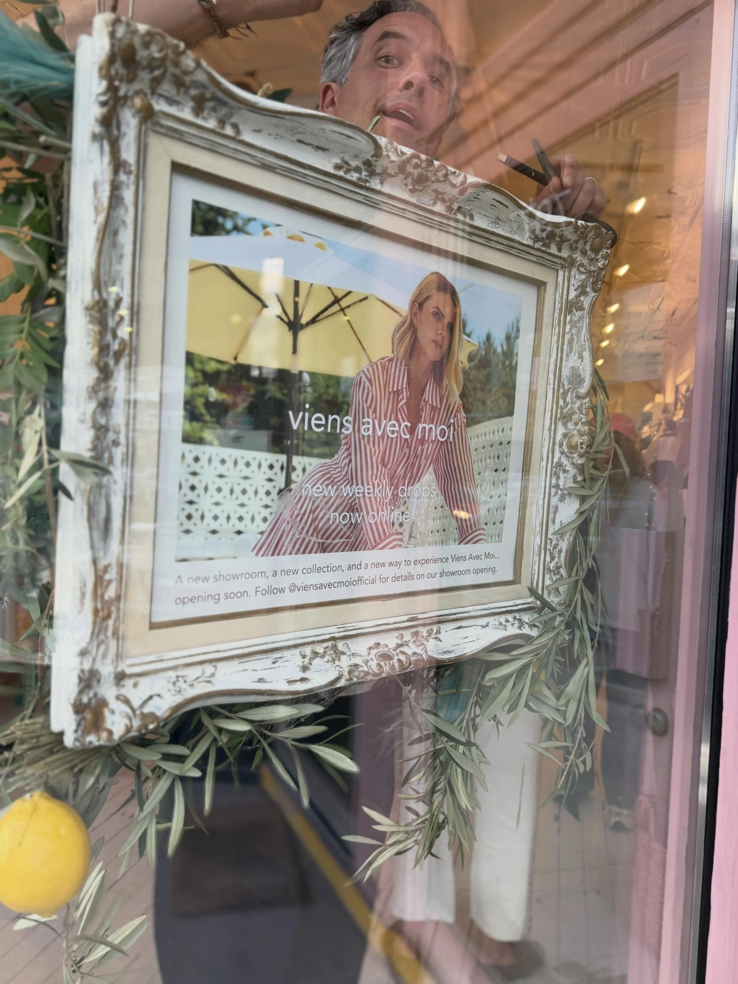 Finished today off @viensavecmoiofficial for their next release. Go see, go shop and please support those beautiful, smart biz ladies. I love them and their fashion vision. X