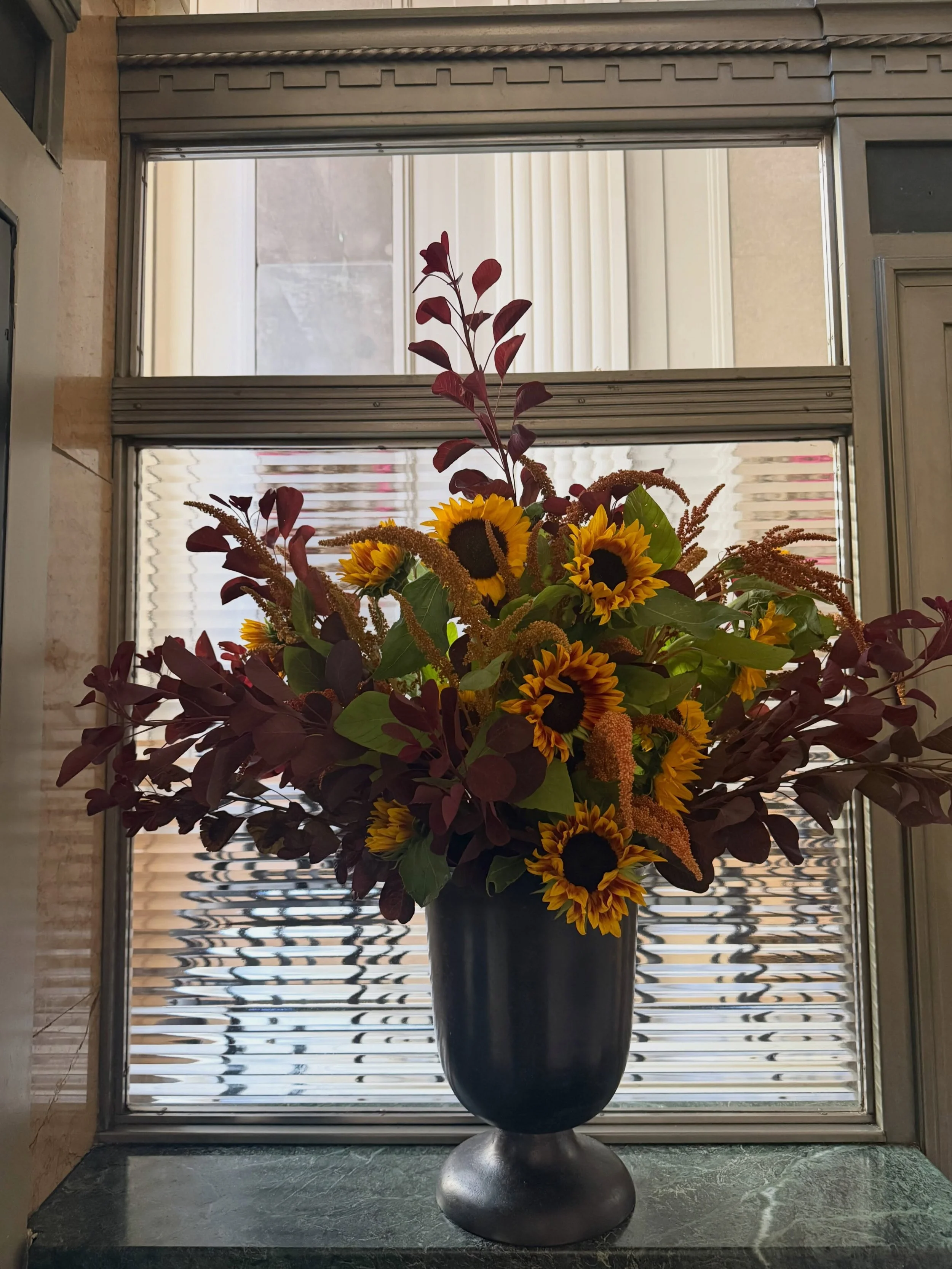 Not sure but somehow this summer I&rsquo;m into the sunflowers. Change. 

GOMO from @dineriviera 🤍