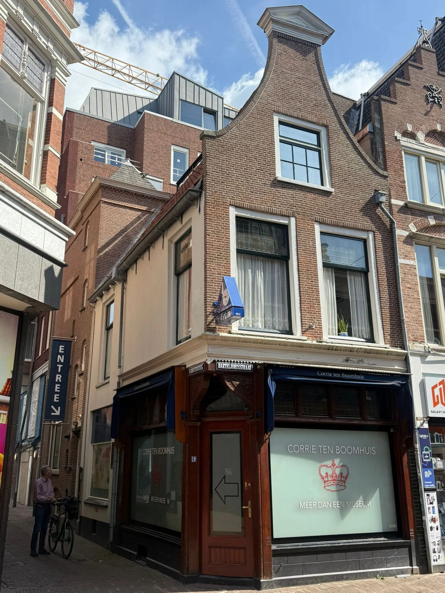 WhatsApp Image 2025-09-09 at 14.54.07.jpeg