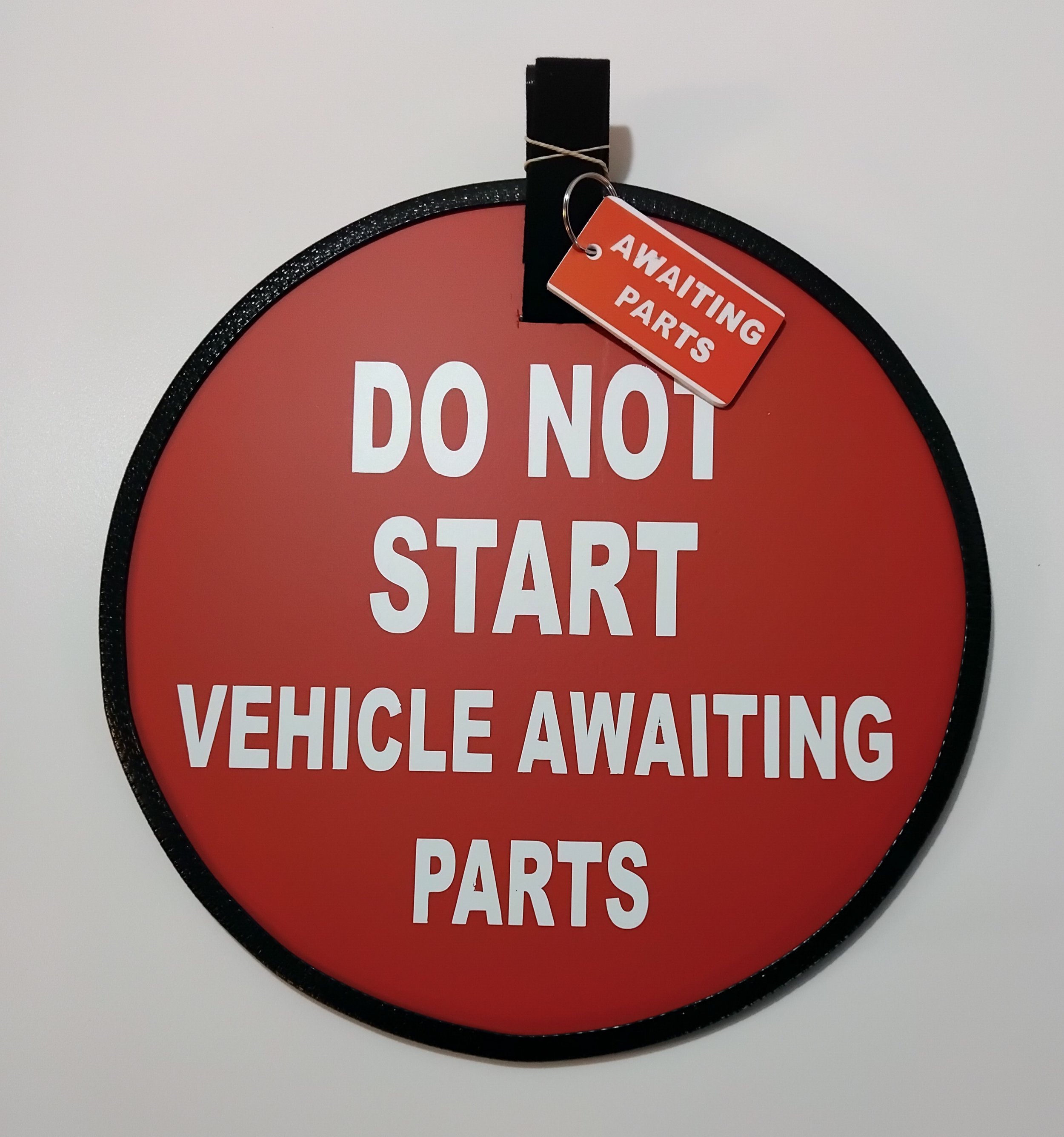 30cm Do Not Start Safety Steering Wheel Disc c/w Key Tag