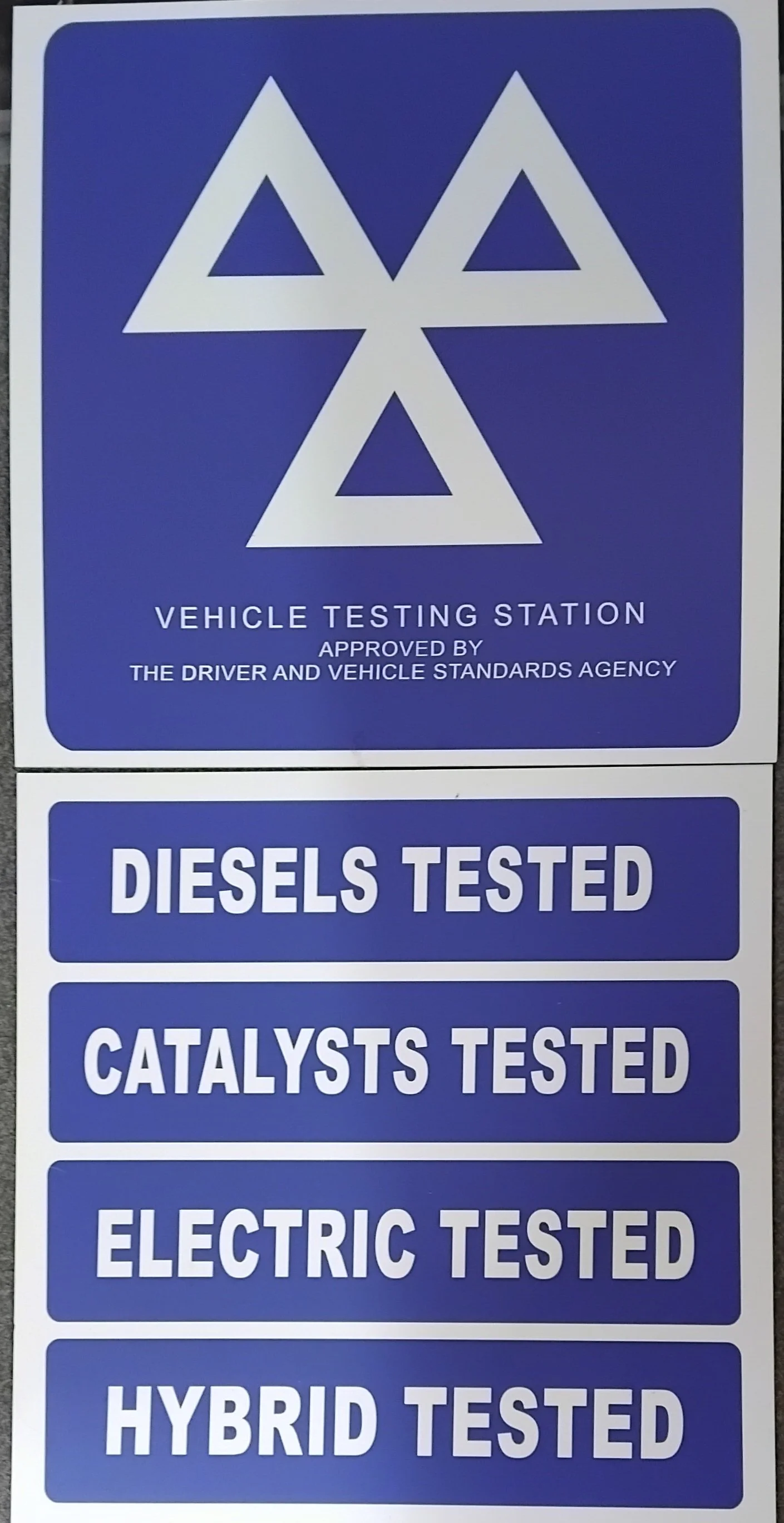2 x mot.jpg