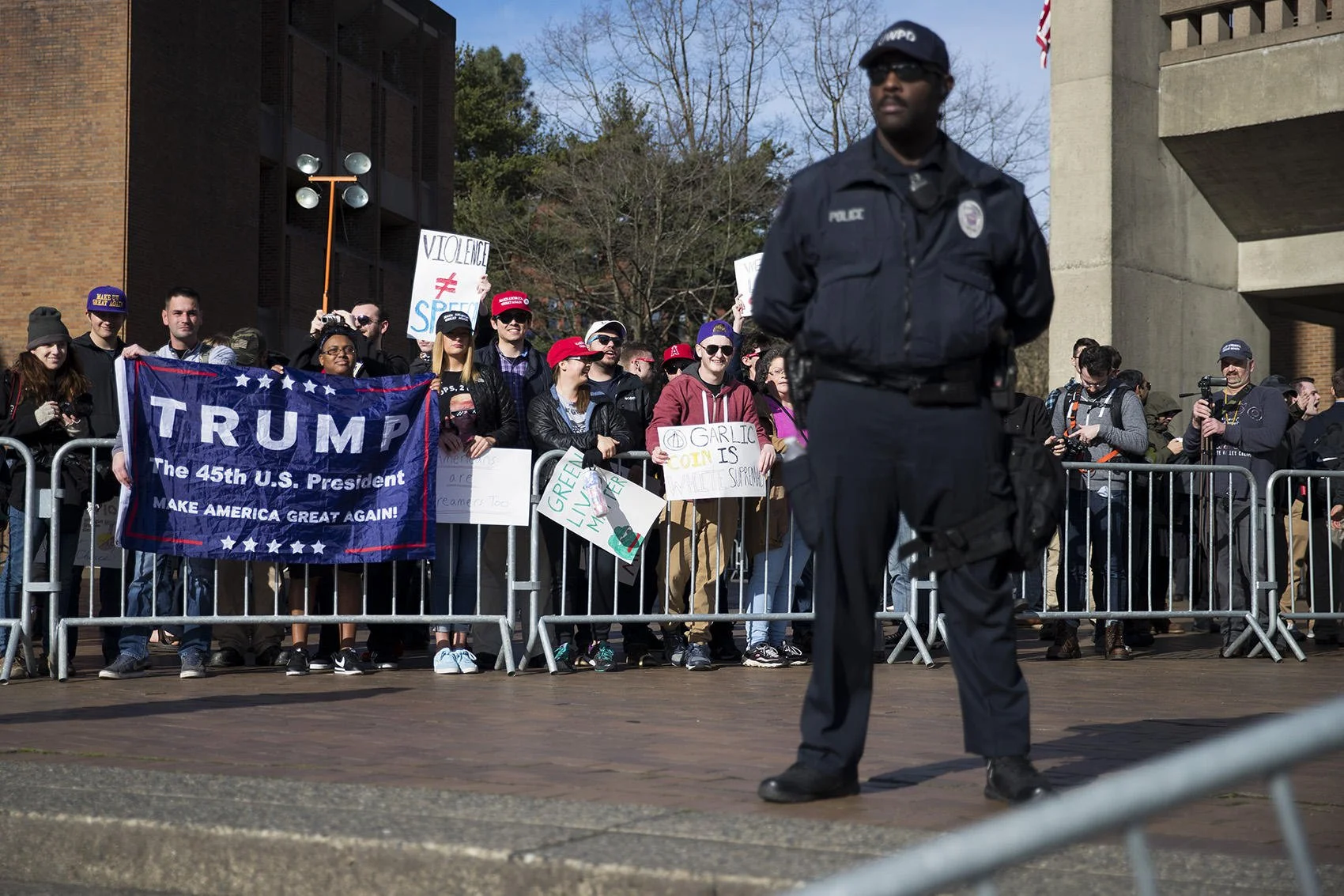 UW College Republicans Gather in Red Square Awaiting Return of George Washington