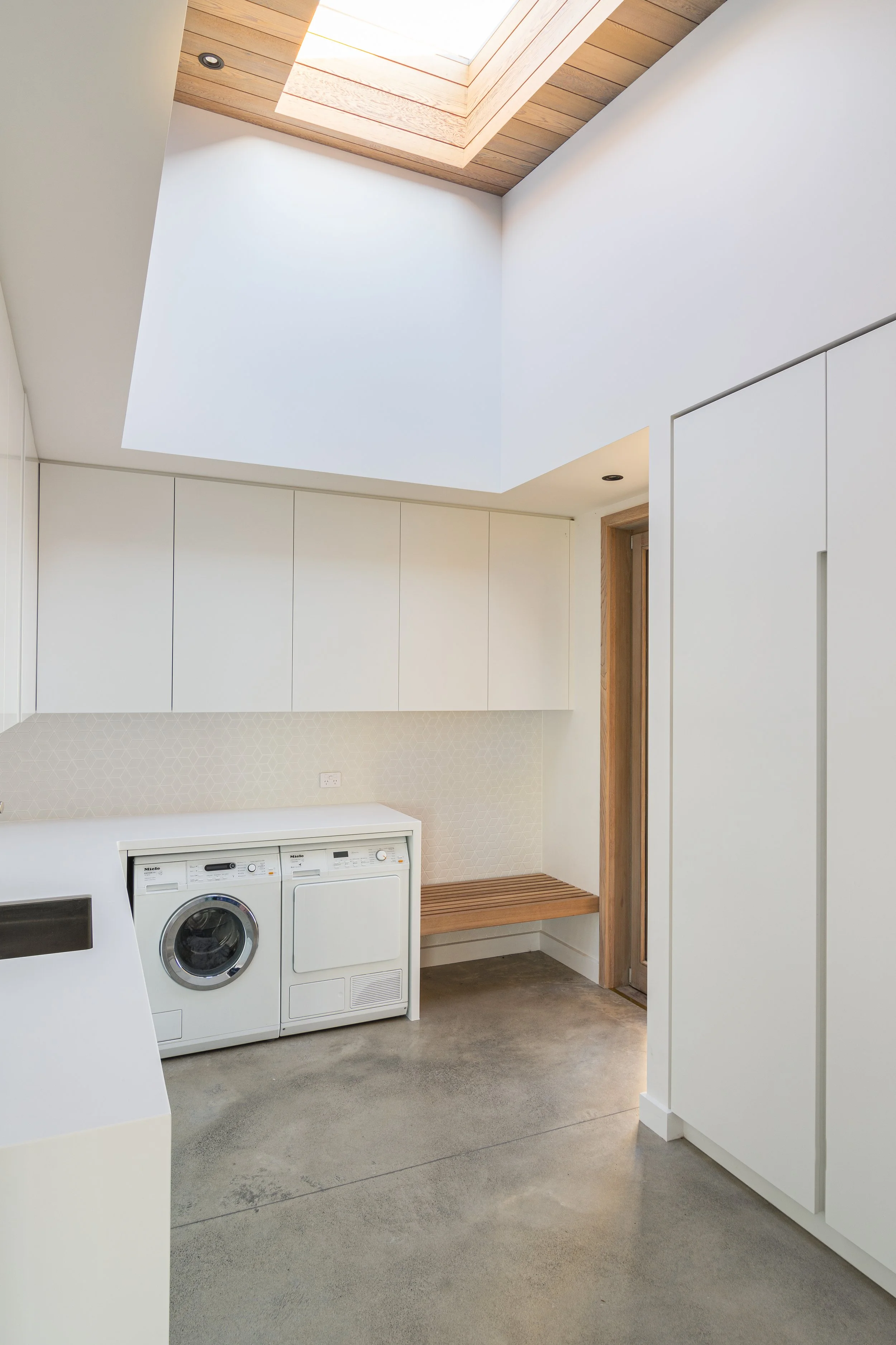 Cave House_Laundry Room_Mick Stephenson_7.jpg