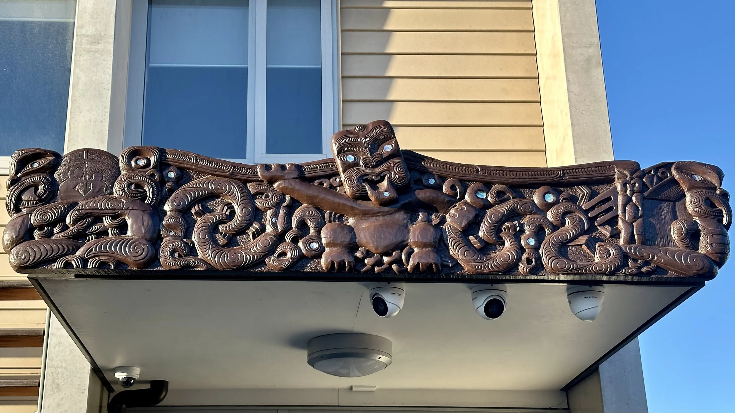 Carving gives message of hope