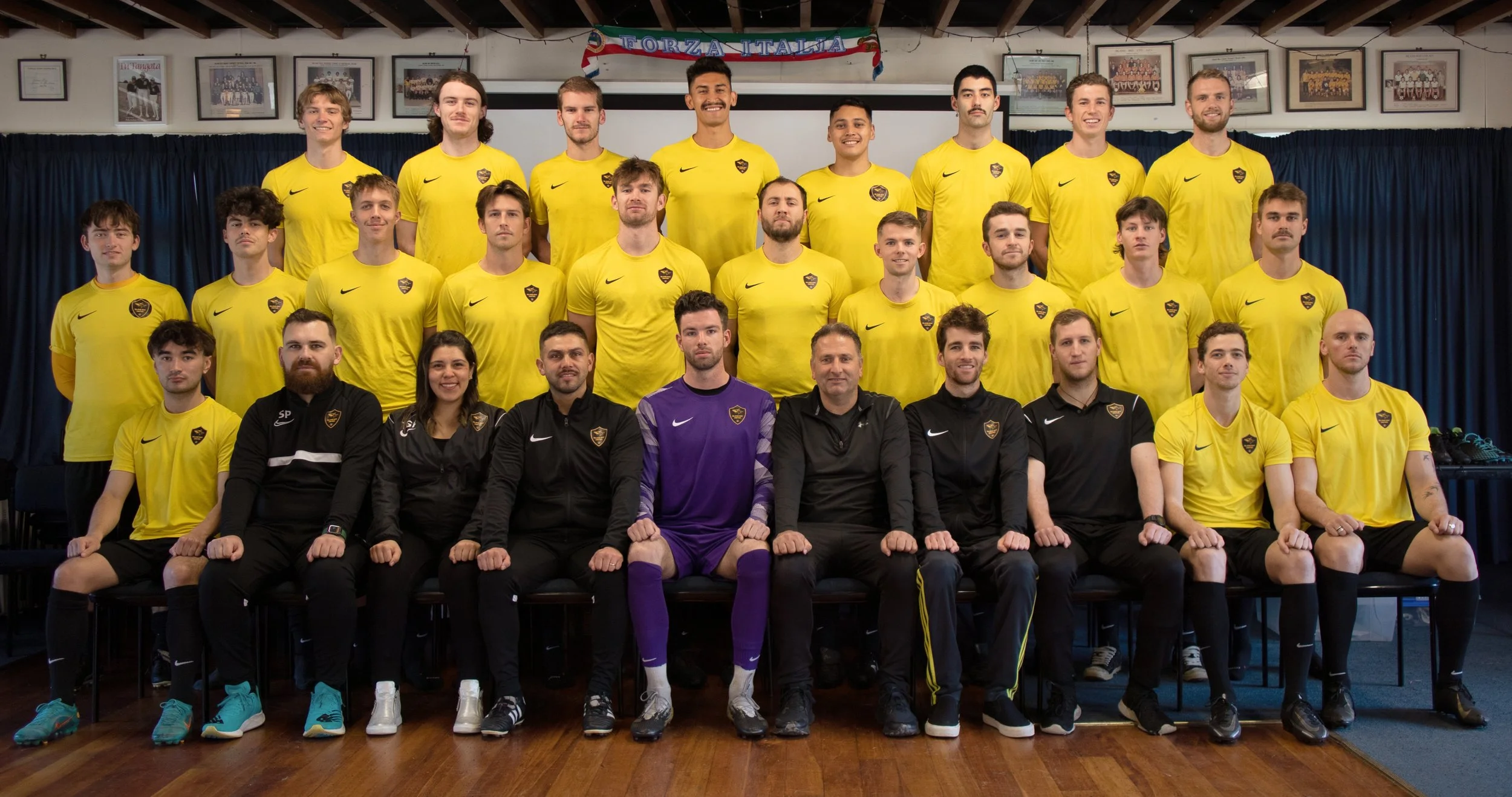 Mens 1st Team — Island Bay United