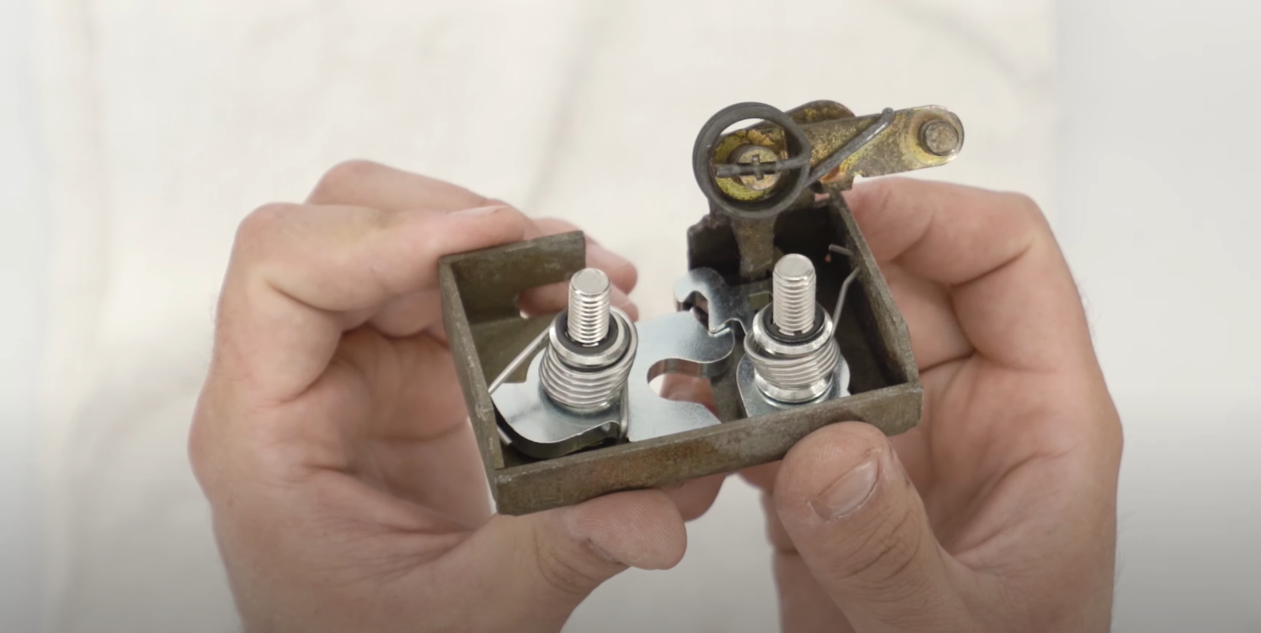 Sliding Door Latch Rebuild Kit — OREN KLEIN