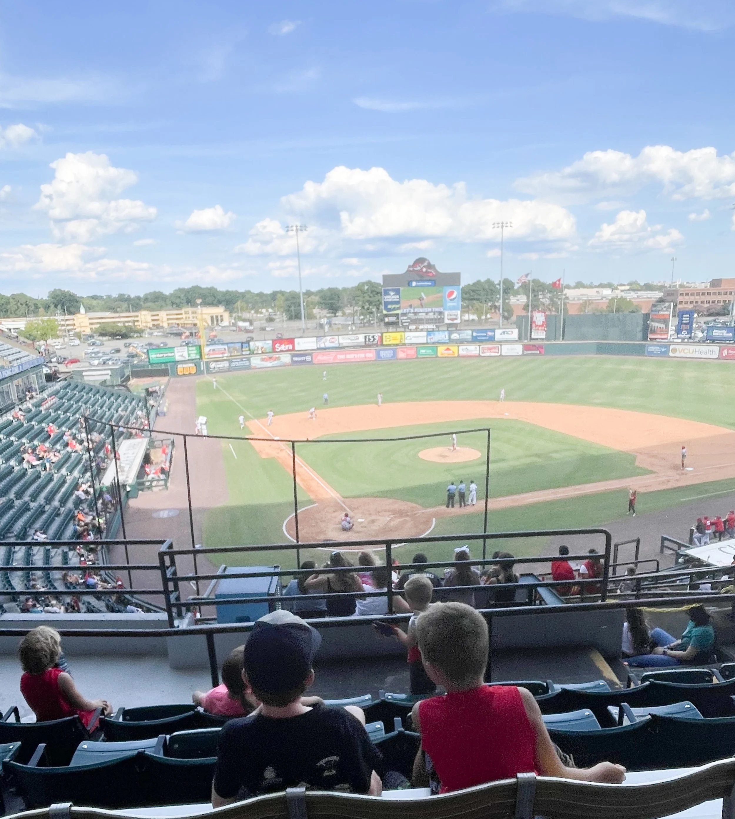Richmond Virginia's Flying Squirrels Baseball Family Outing Fun