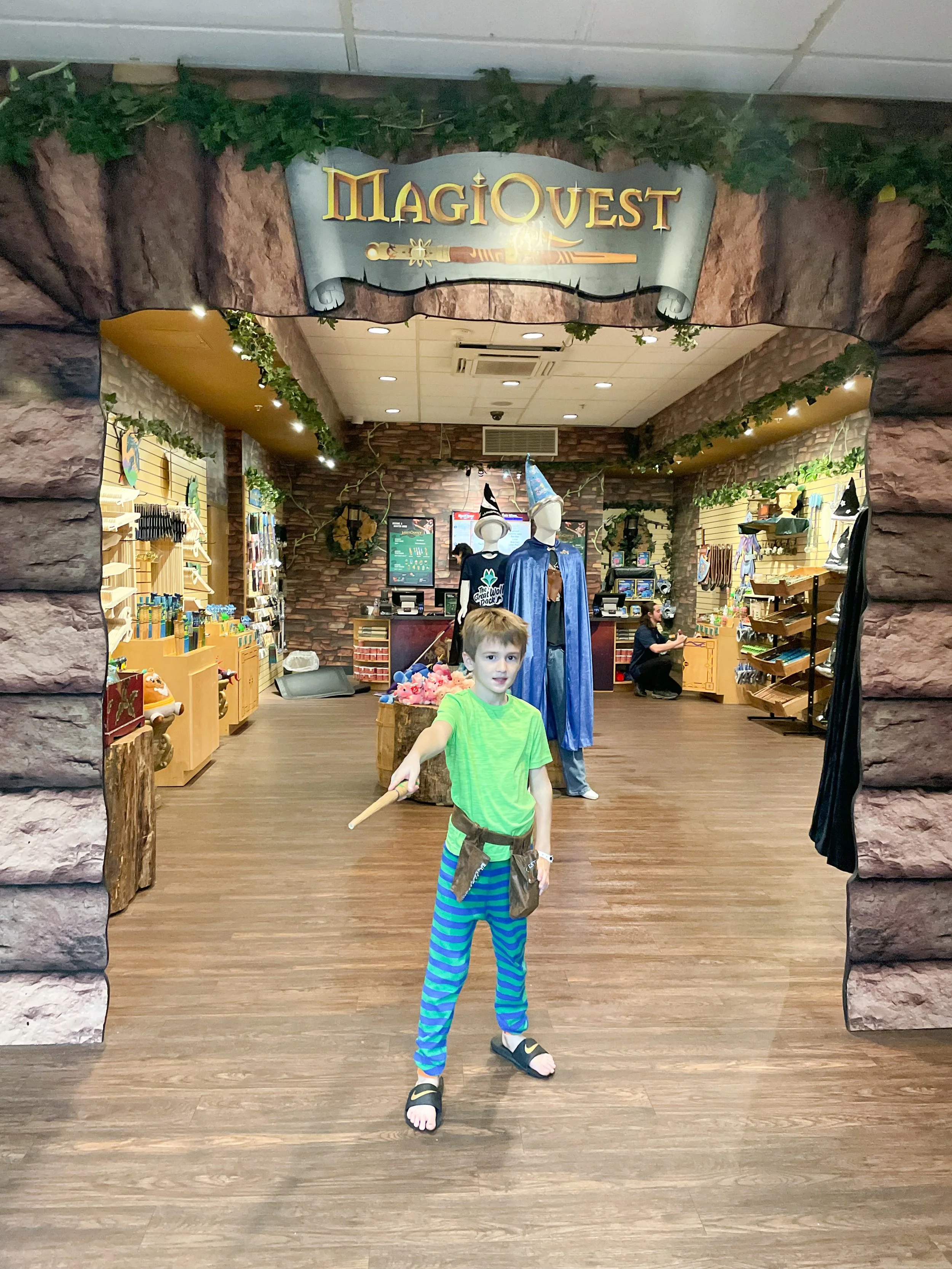 Simple Ways to Save Money at Great Wolf Lodge — xoxoerinsmith.com