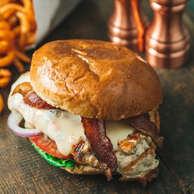 🍔🐓 For those days you can&rsquo;t decide between a BURGER or CHICKEN!! Low and behold our Chicken Burger! Complete with crispy bacon and melty cheese! #BetterThanPopeyes