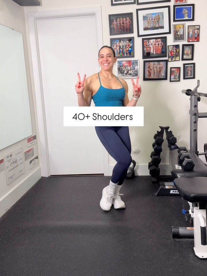 ➡️ Comment SCULPT and I&rsquo;ll DM you my a week of FREE workouts! 

▫️Neutral Press
▫️Rear Delt Fly
▫️Front Raise
▫️Lateral Raise

Inside my App you&rsquo;ll also get:
✨Over 50 simple and effective workouts 
✨Food Journal Guide
✨Exclusive Community