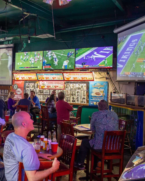 Sunshine Saloon, business photo 6