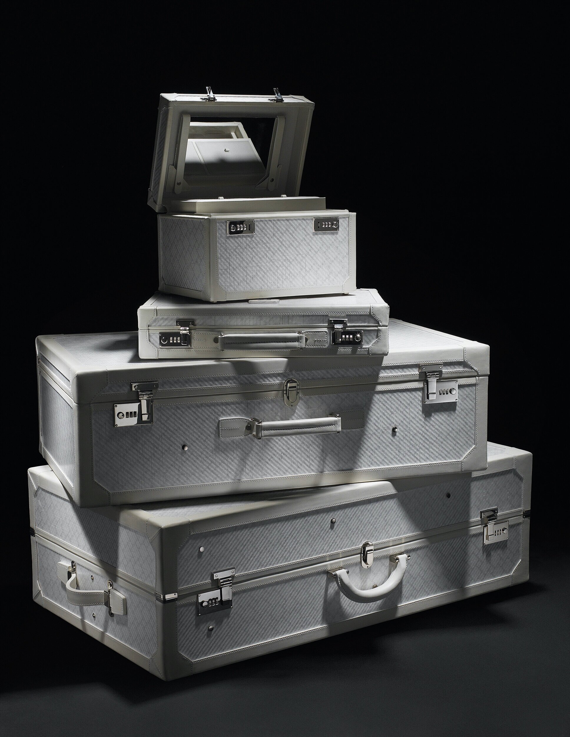  Tumi suitcases for Harrods magazine 
